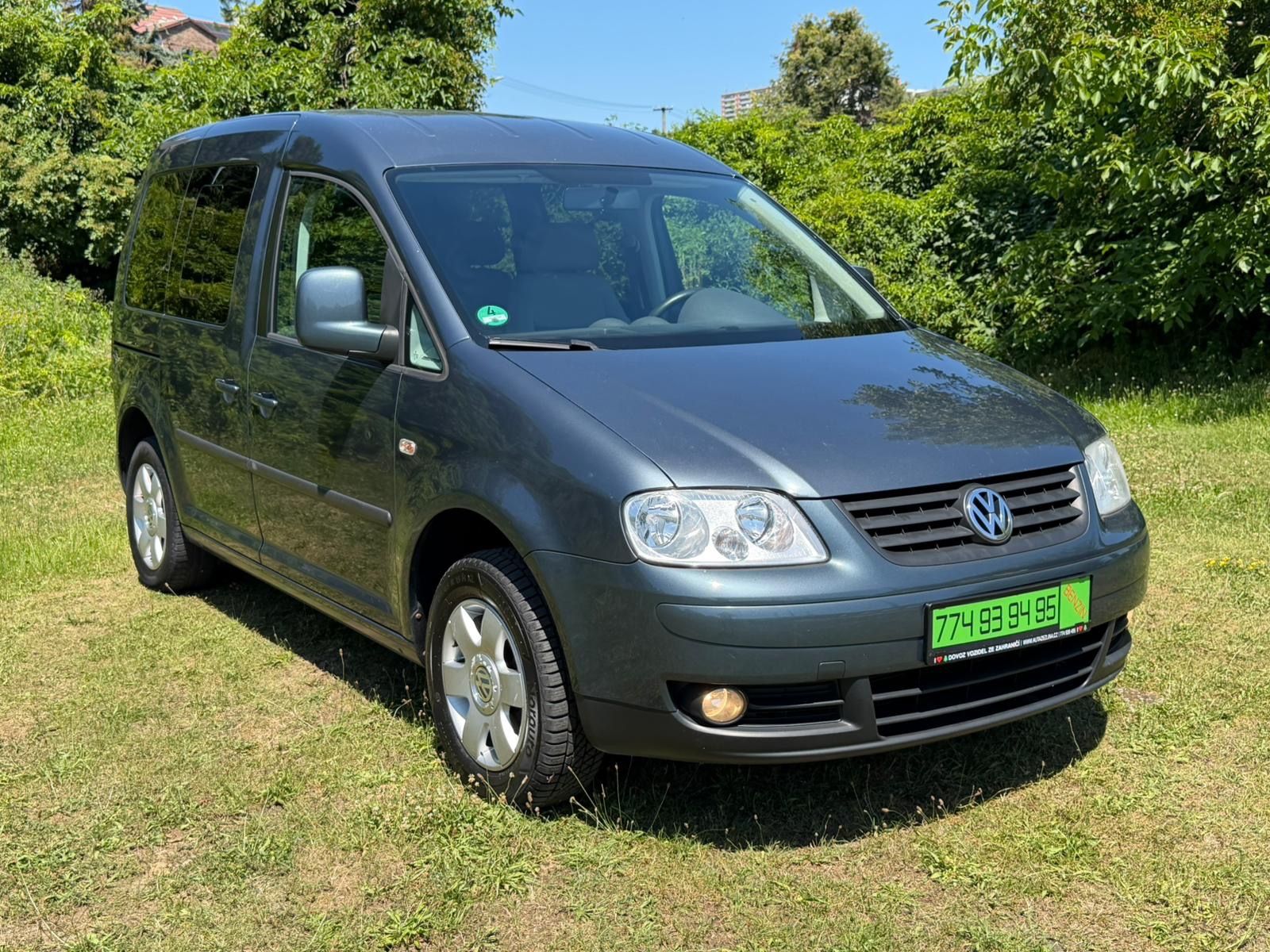 Volkswagen Caddy, 1,6 MPI LIFE - 75 KW - fotka 3