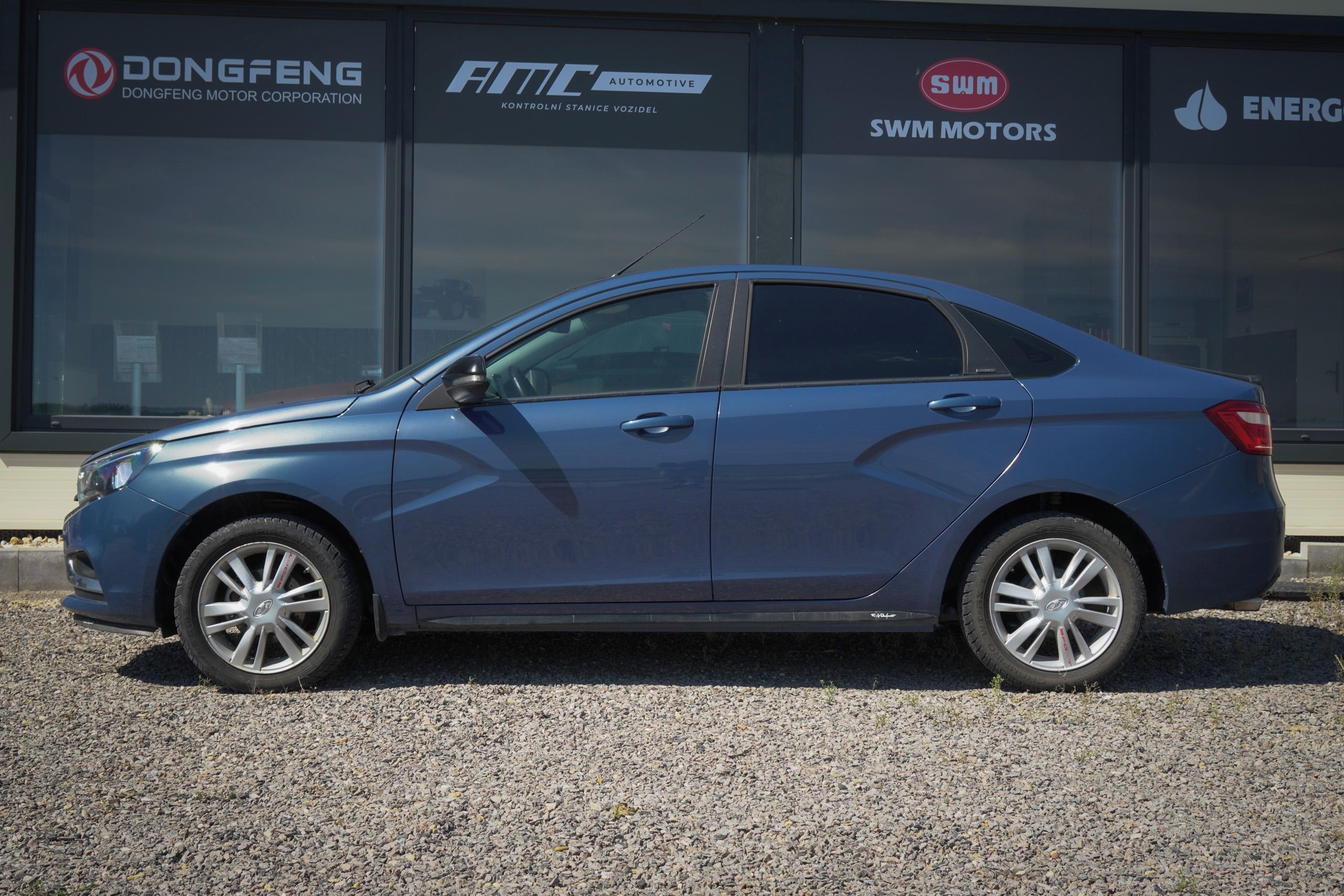 Lada Vesta, Luxe 1.6  16V / 78kW - fotka 6