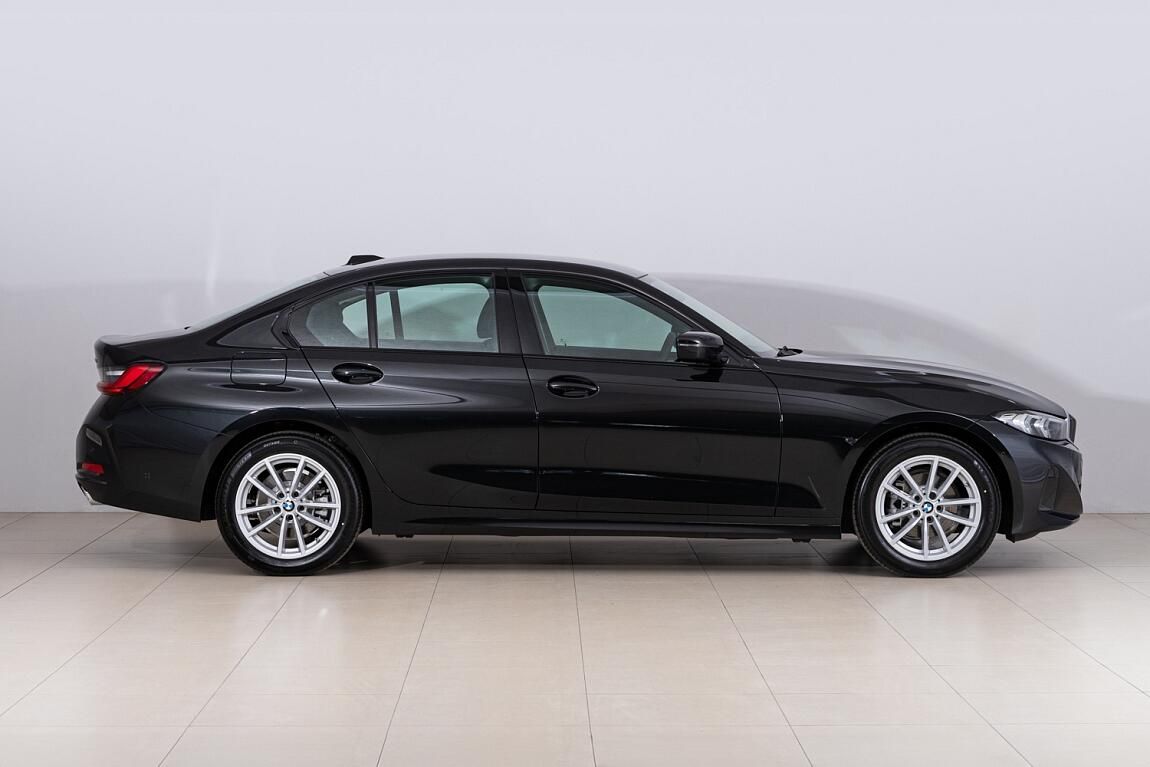 BMW Řada 3, řady 3 | 318i - fotka 2