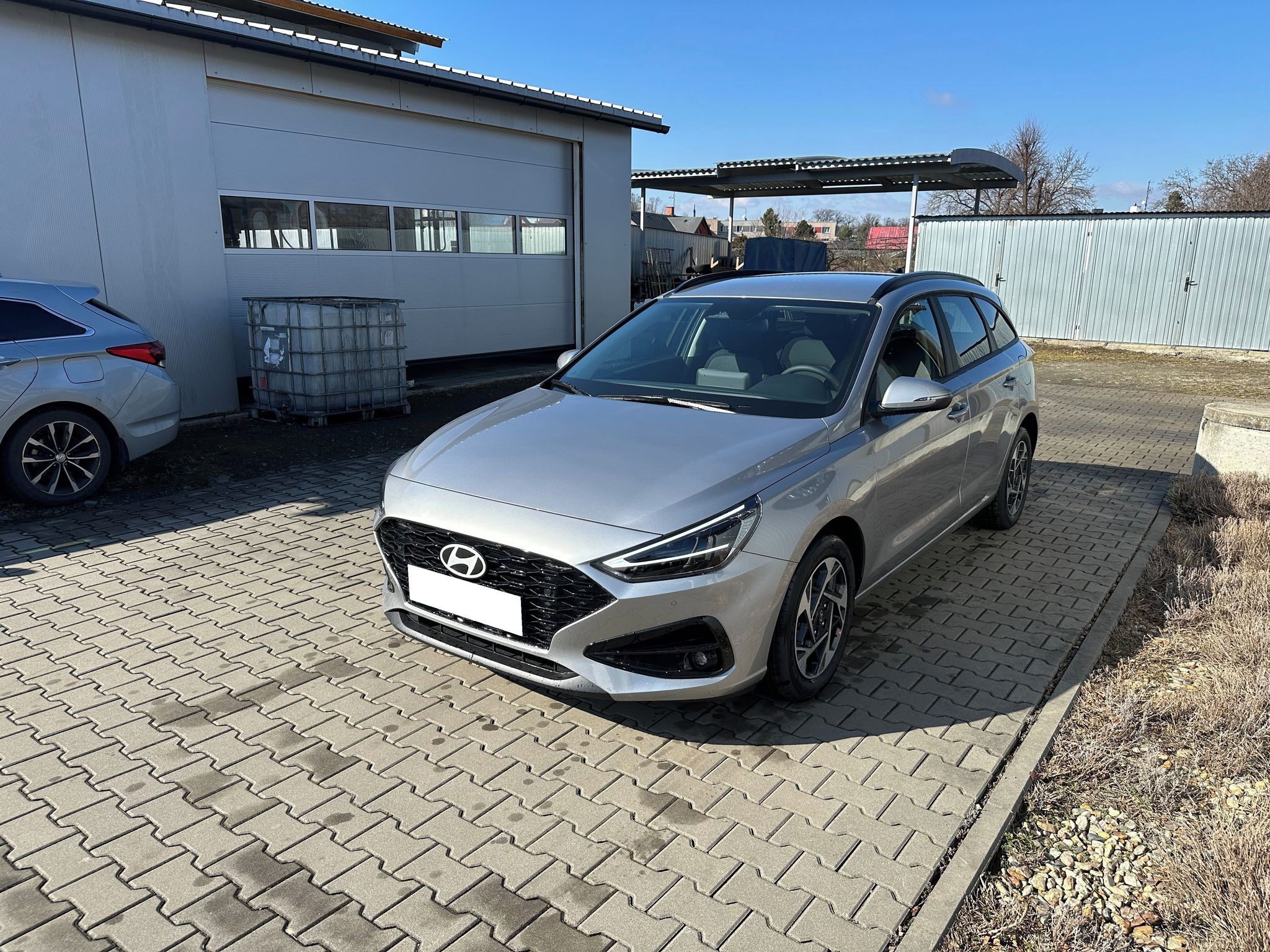 Hyundai i30, 1,6 T-GDI DCT SMART - fotka 3