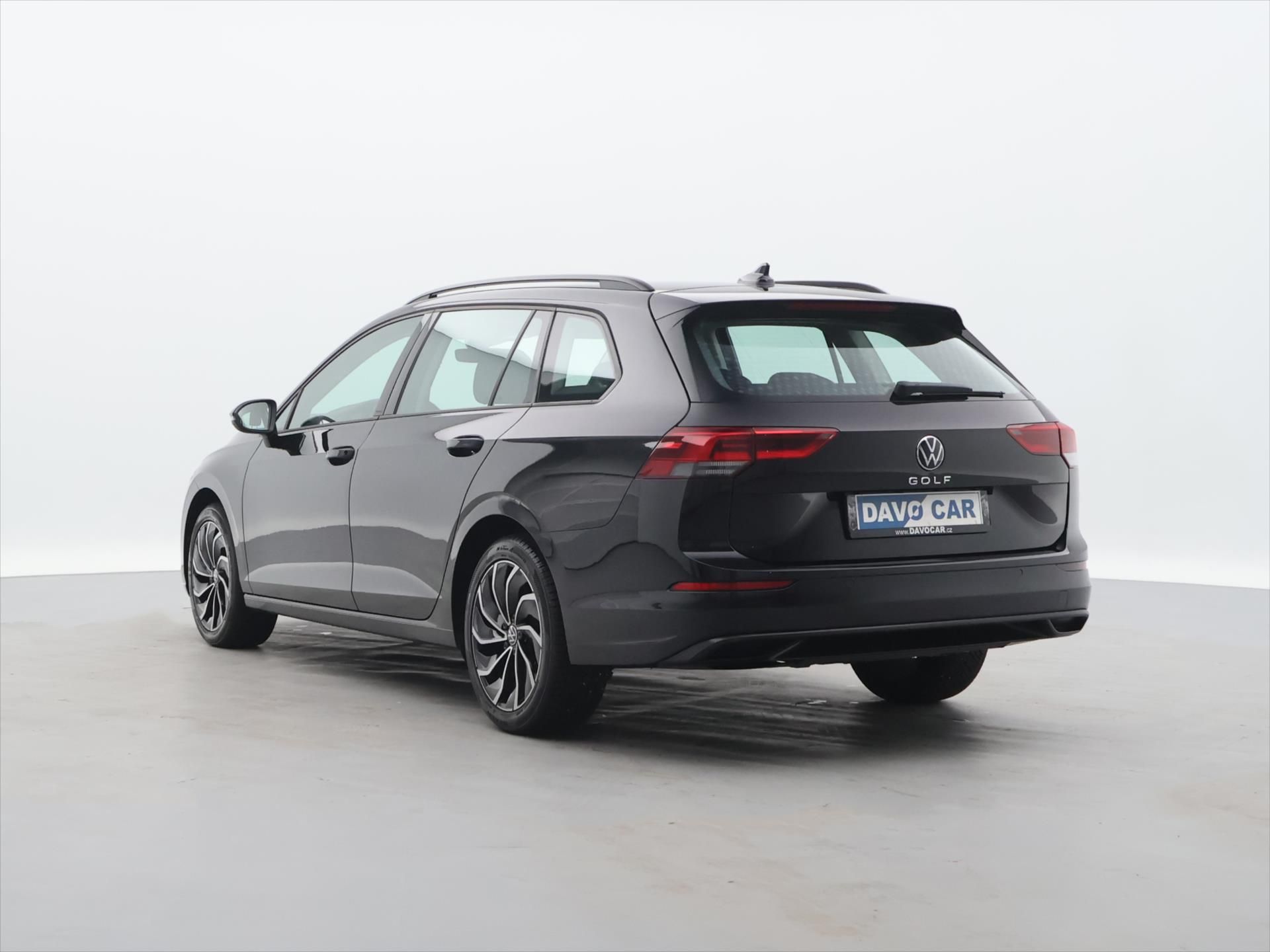 Volkswagen Golf, 1.0 TSI 81kW CZ Life LED - fotka 5