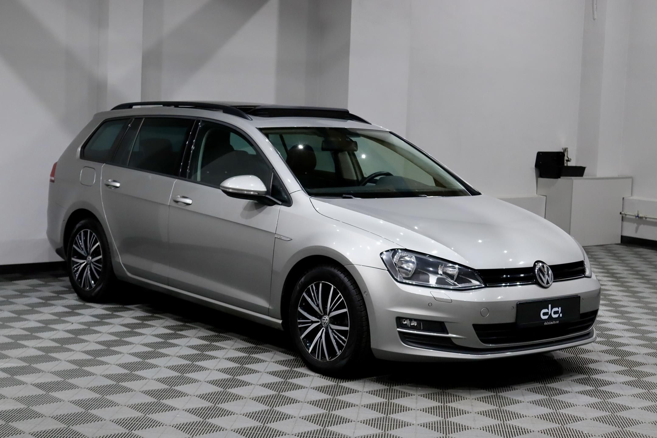Volkswagen Golf, 7 Variant 1.4 TSI 90 kW - fotka 2