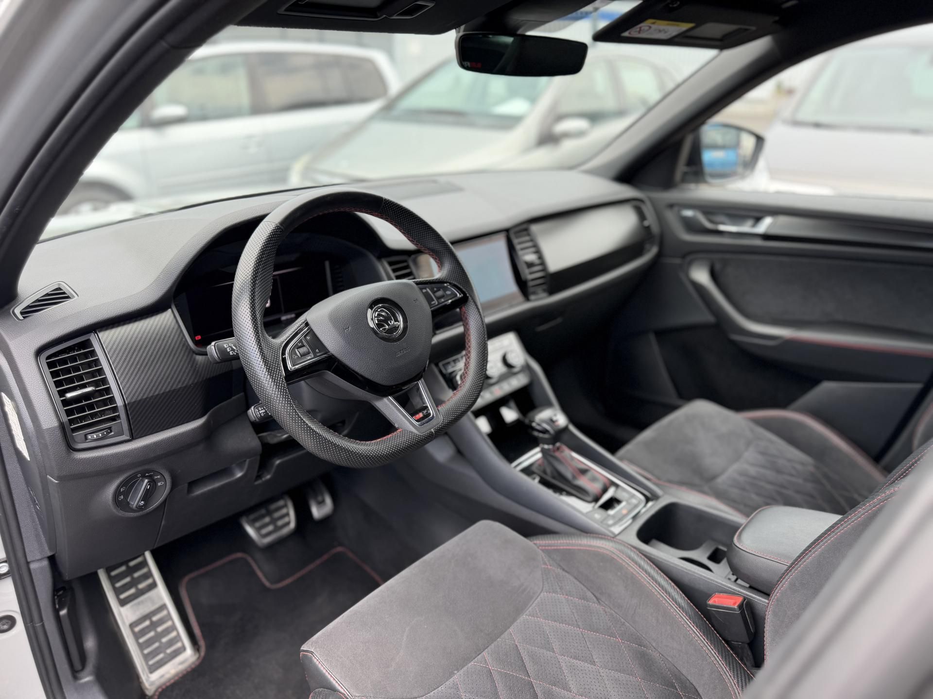Škoda Kodiaq, RS, 176kw, tažné, ČR - fotka 5