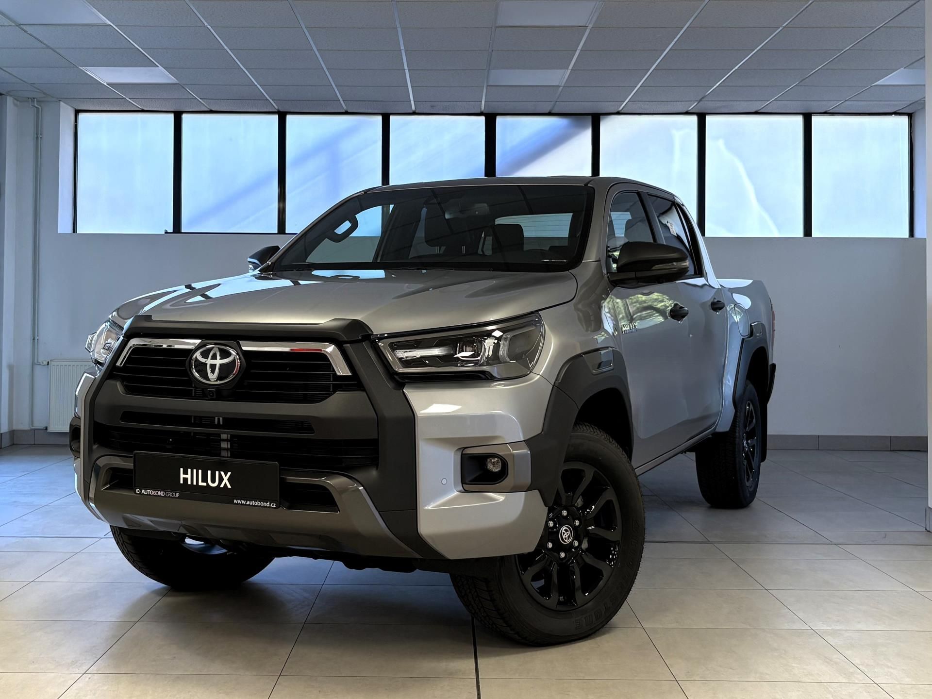 Toyota Hilux, 2,8 Diesel, 6st (4x4), Invinci