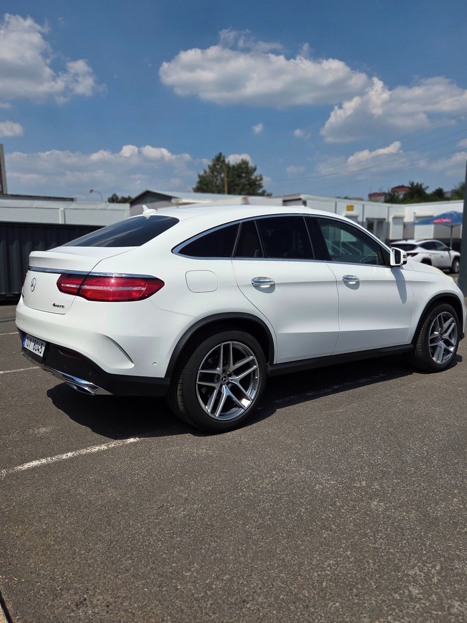 Mercedes-Benz GLE, Mercedes-Benz GLE 350d AMG - fotka 6