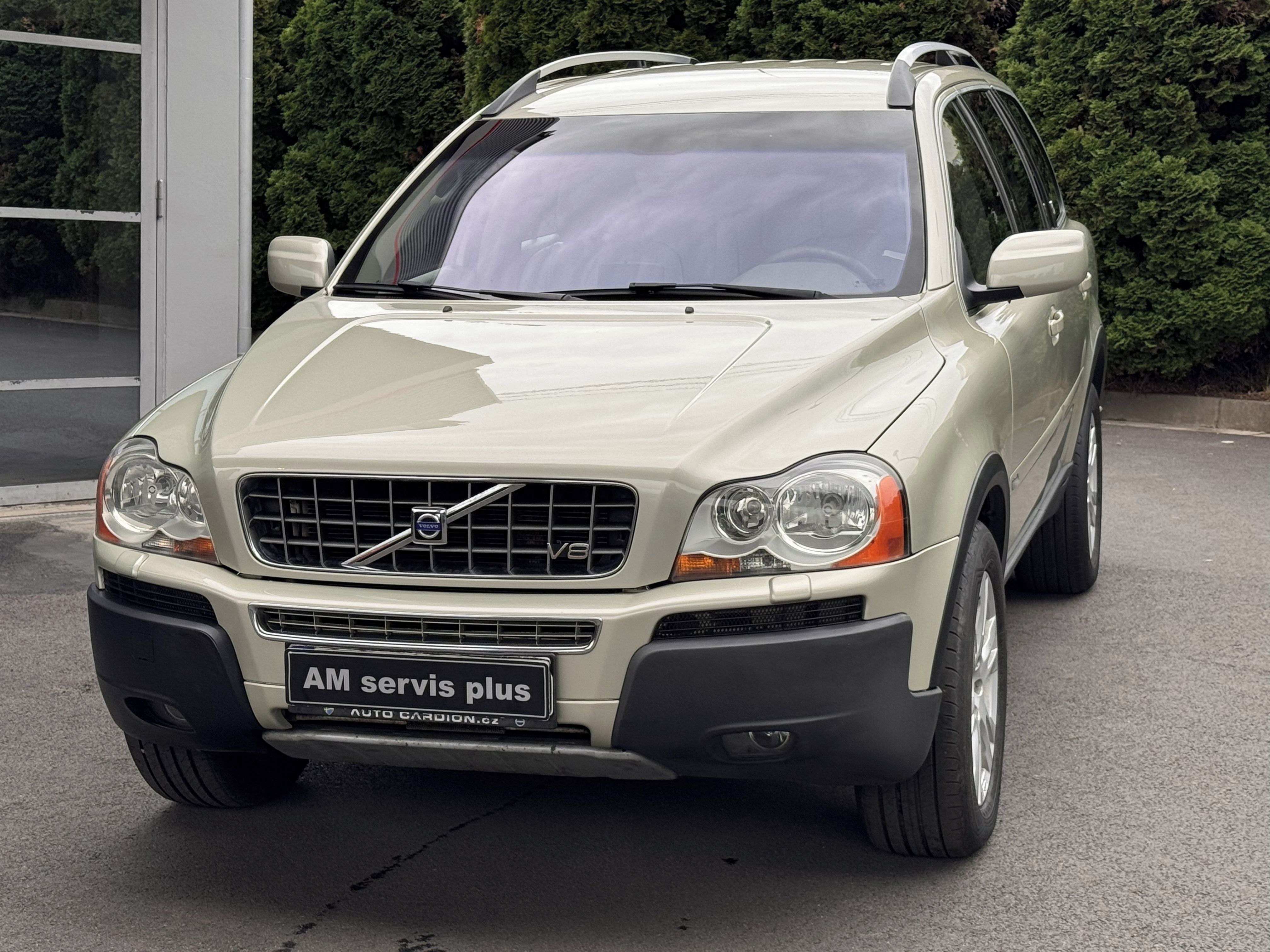Volvo XC90, 4.4 V8 - fotka 2