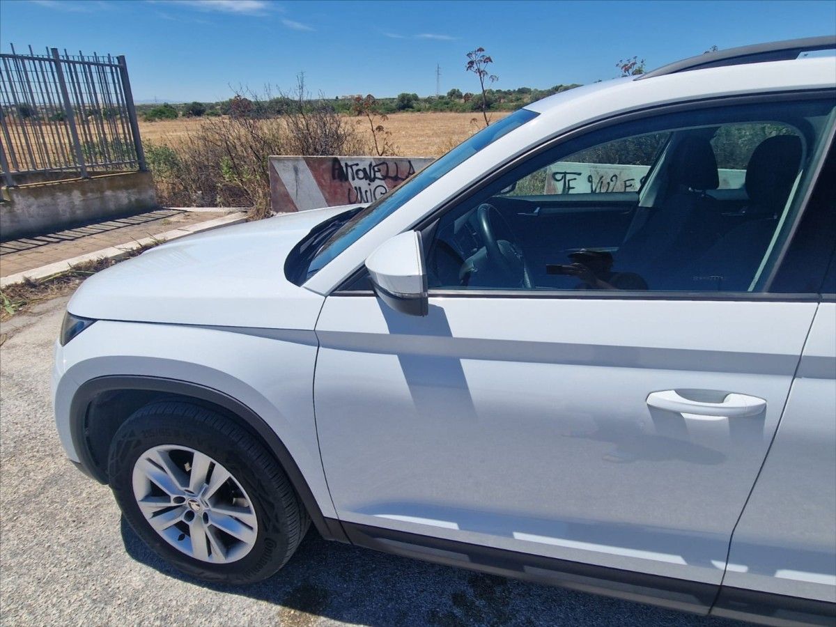 Škoda Kodiaq, 2,0 TDi 110kw DSG 4x4 Executiv - fotka 2
