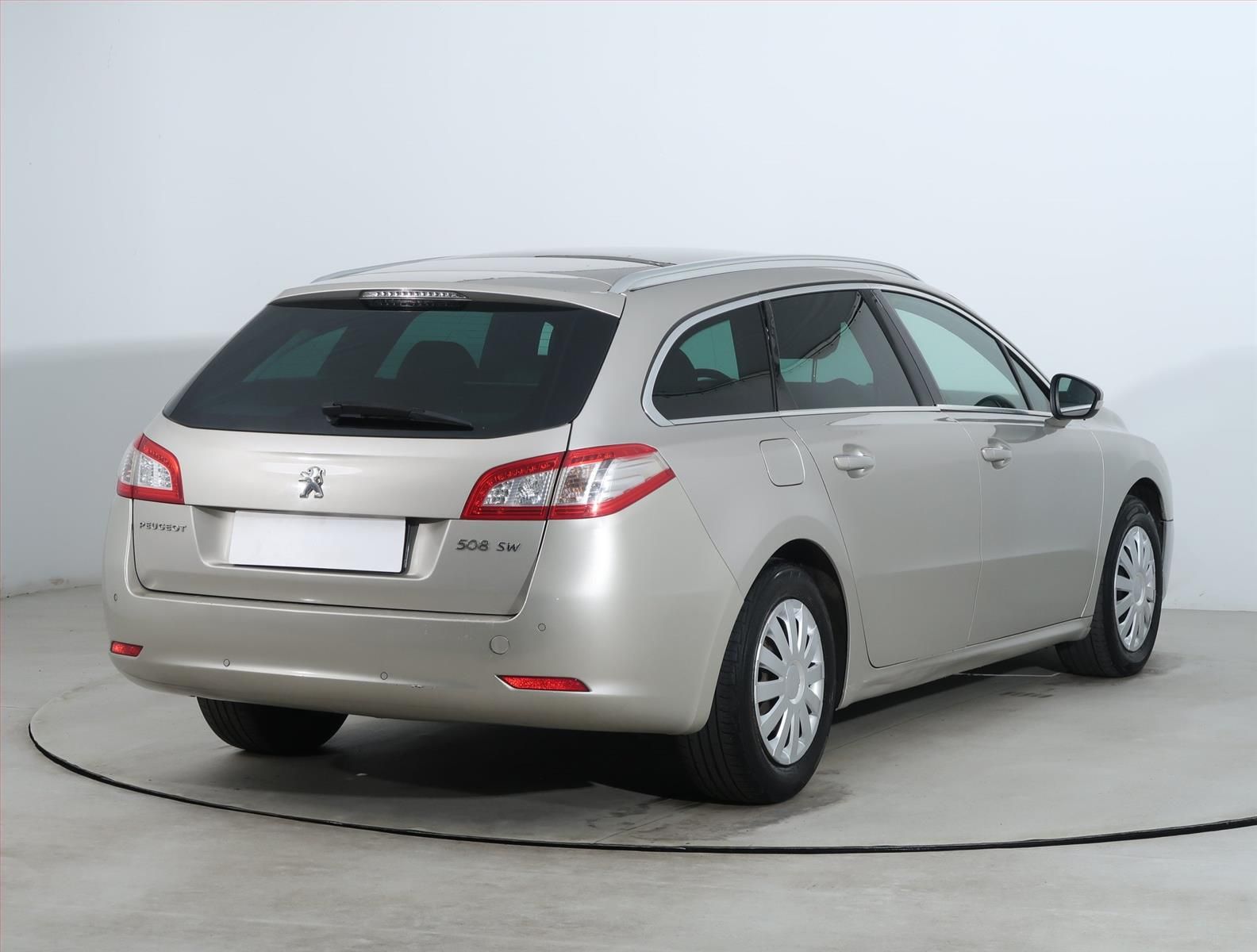 Peugeot 508, 2.0 HDi, Automatická klima - fotka 5