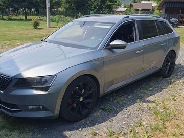 Superb 3, 2.0 tdi 140 kw, DSG