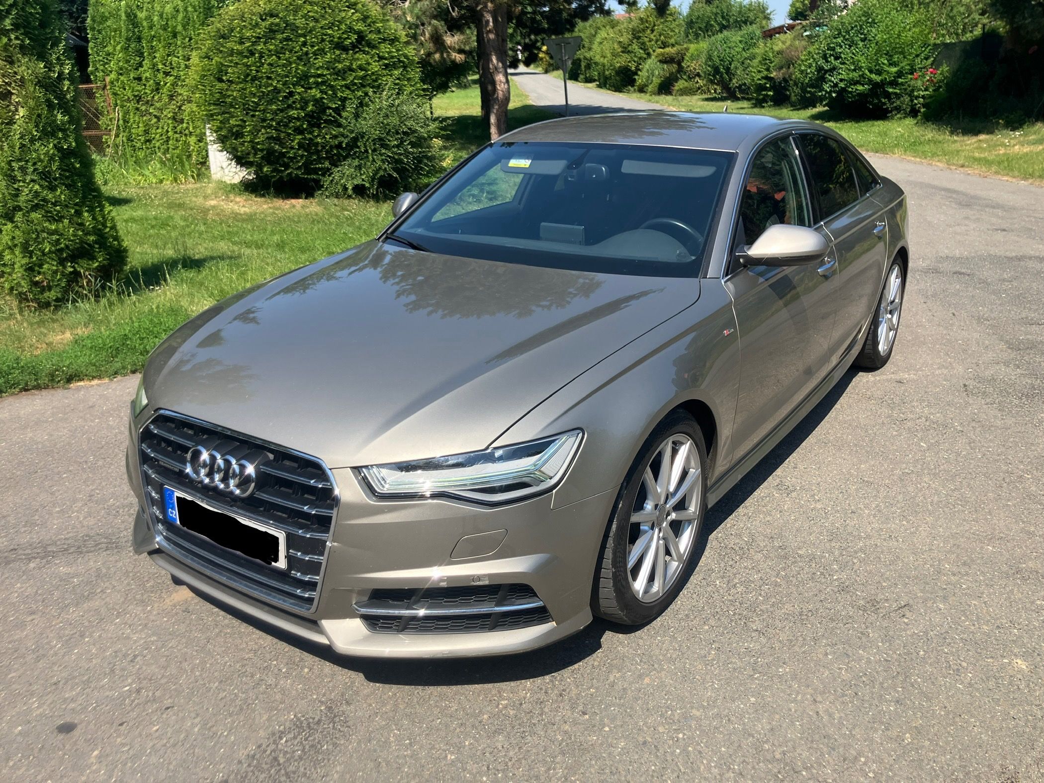 Audi A6, Sline 3.0tdi 4x4 200kw ČR - fotka 3