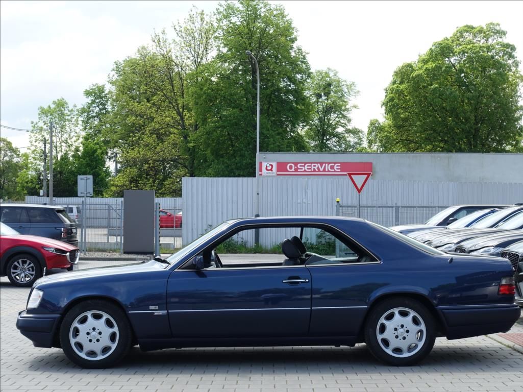 Mercedes-Benz 124, 2,0 200 Sportline coupé,AC,TOP - fotka 2