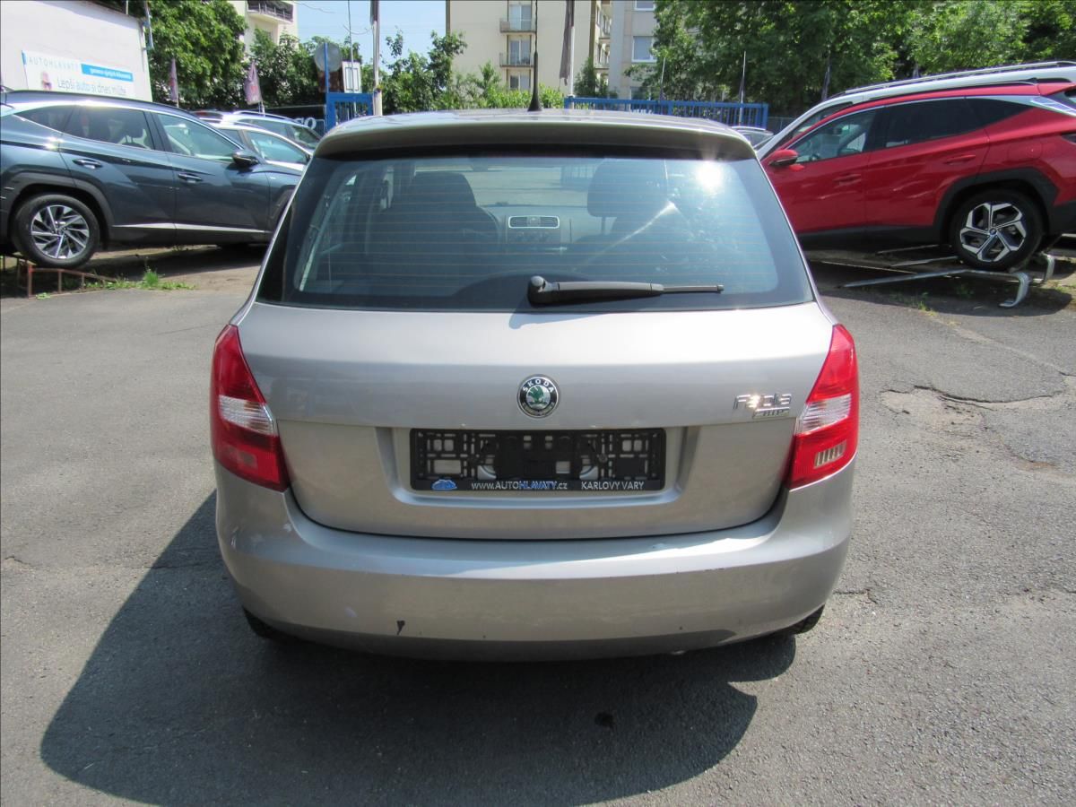 Škoda Fabia, 1,2 HTP 44KW Ambiente - fotka 5