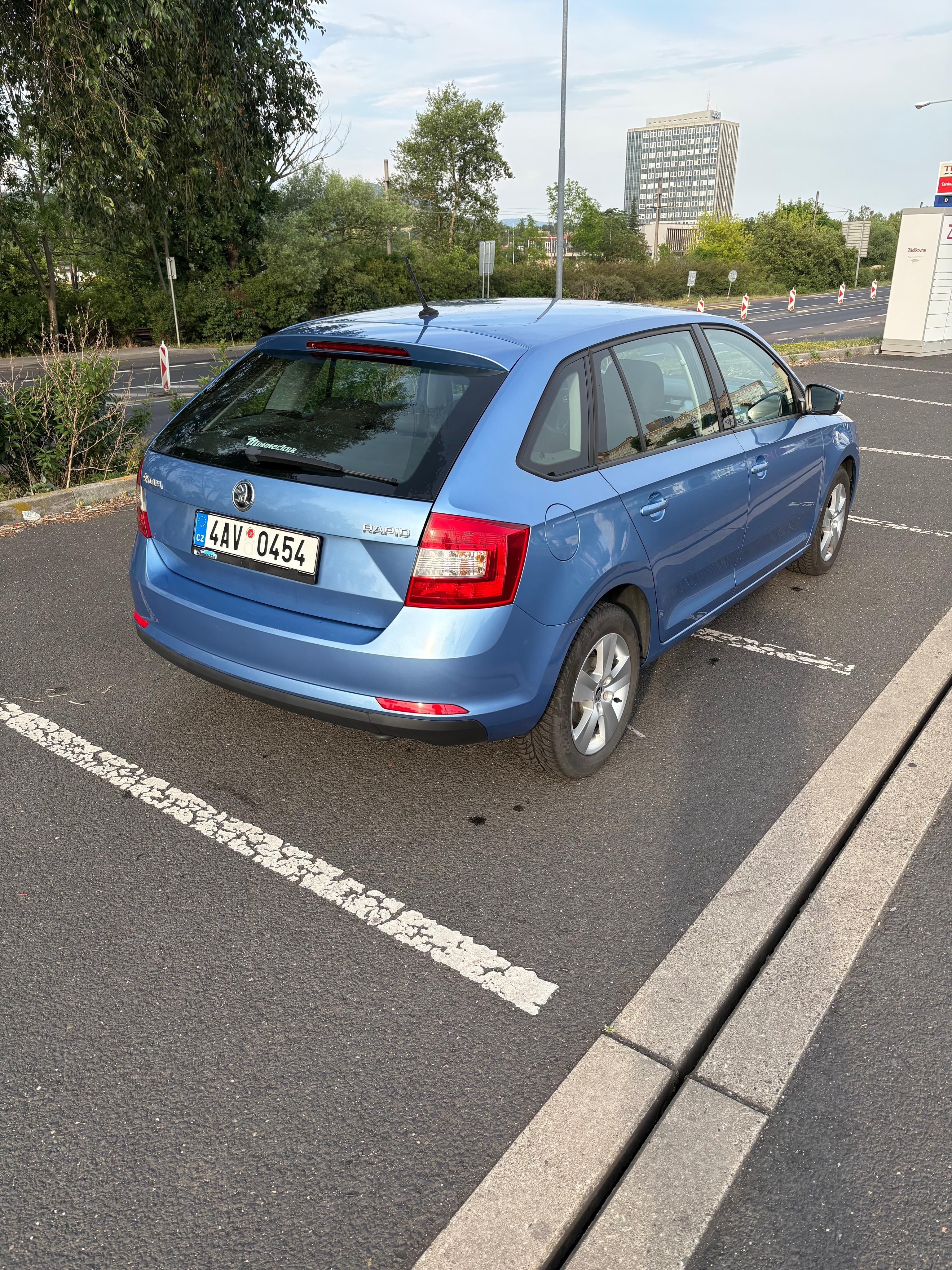 Škoda Rapid, 1,2 TSI - 66 KW CJZC - fotka 4