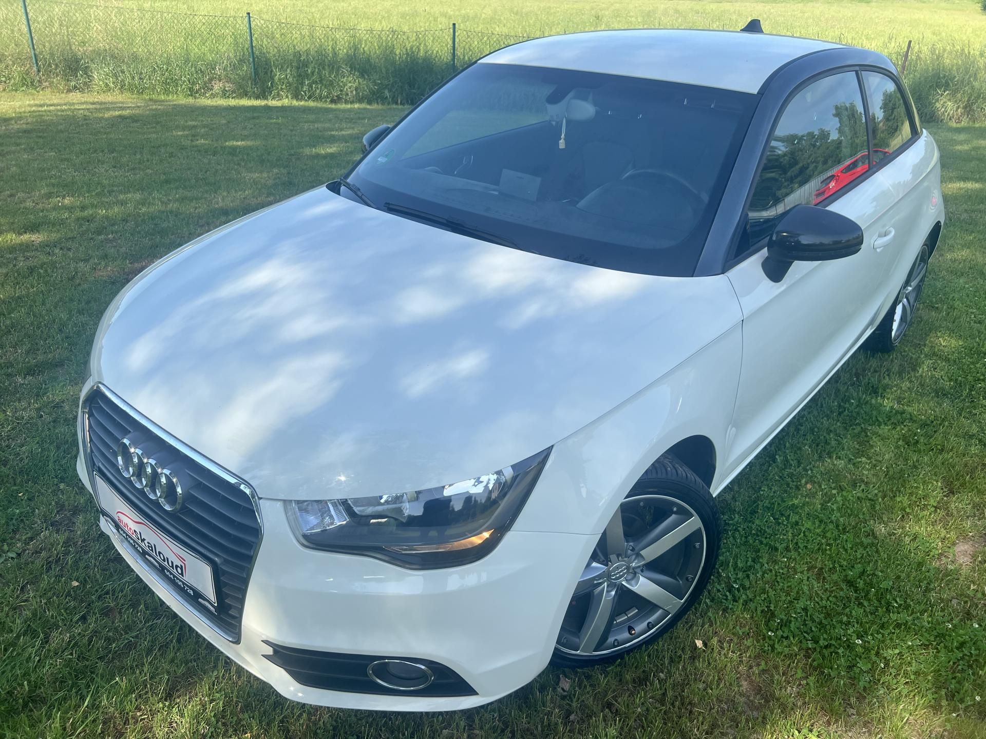 Audi A1, 1.2TFSI 63KW,KůŽE,NAVI,2xALU