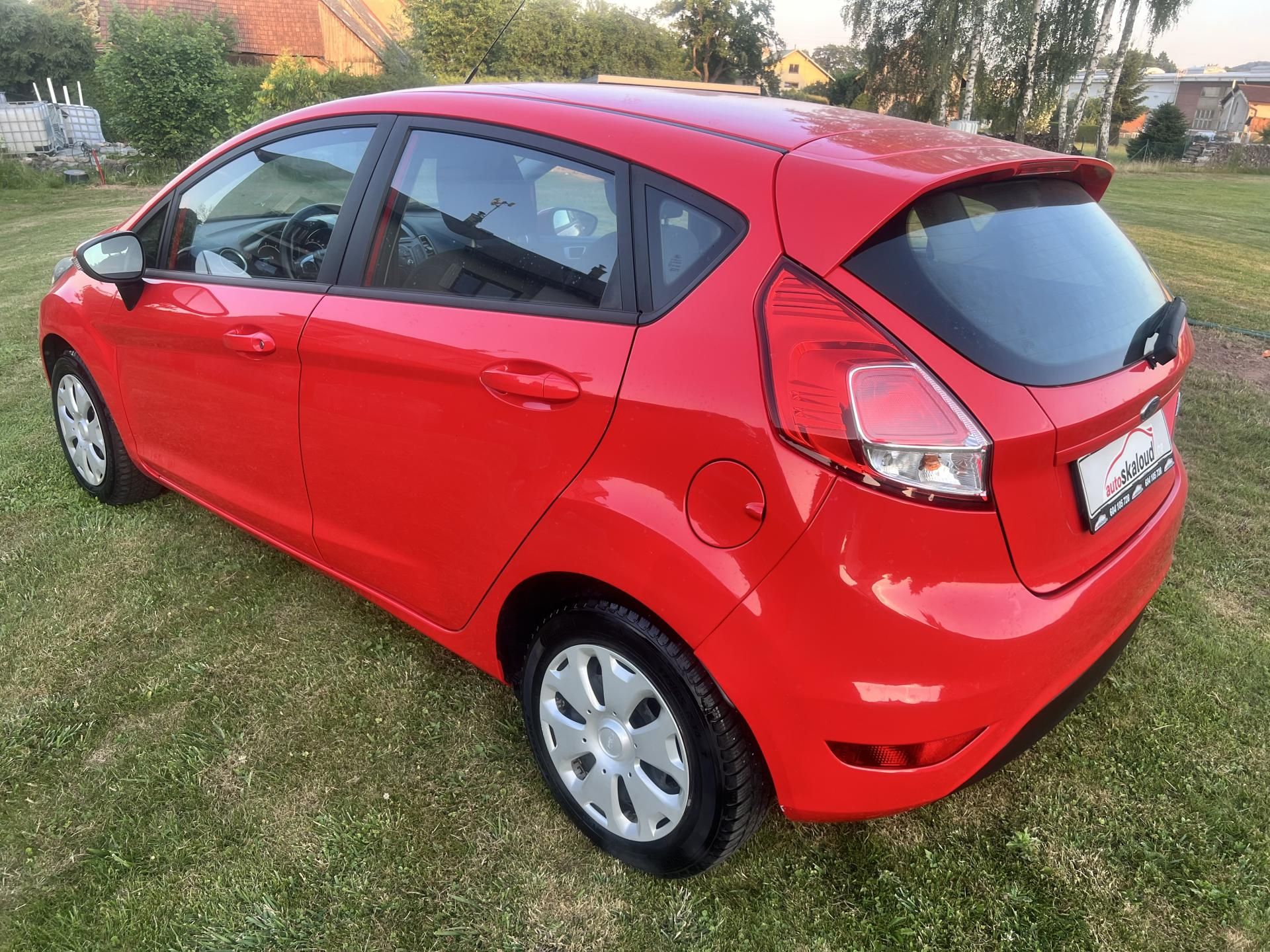 Ford Fiesta, 1.5 TDCI 70KW,5DV,KLIMA,1MAJ - fotka 5