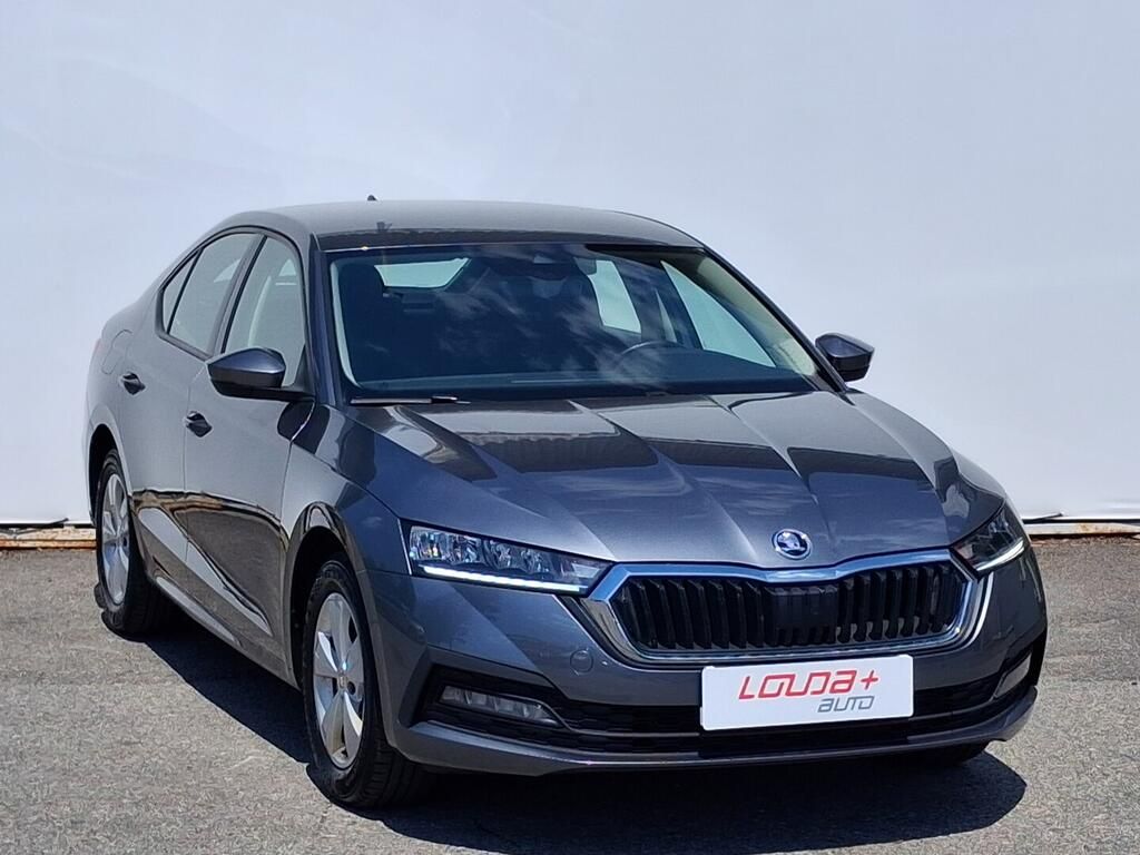 Škoda Octavia, Active 1.5 TSI 110 kW - fotka 5
