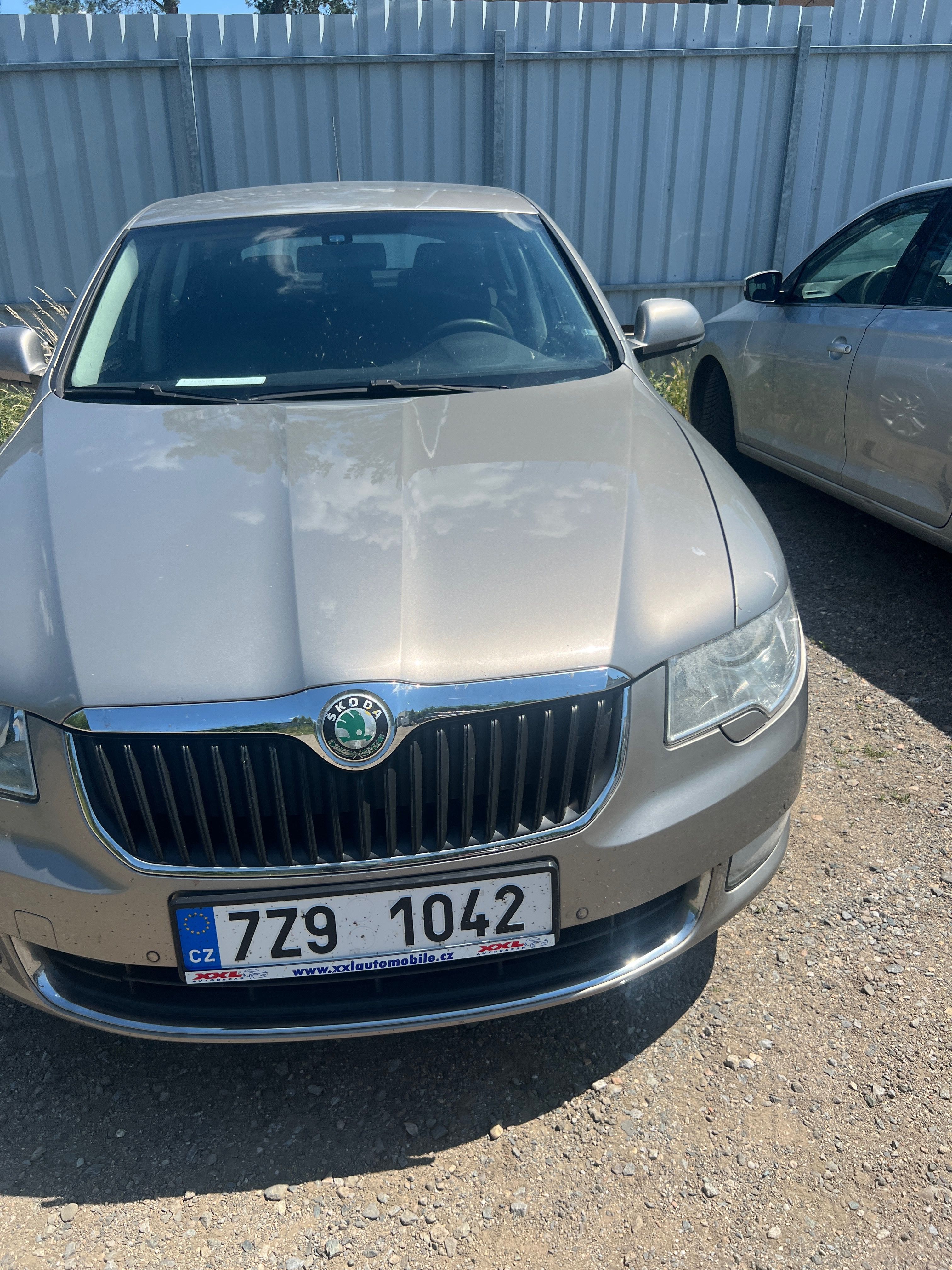 Škoda Superb, Superb TSI, 190 000 km, manuál