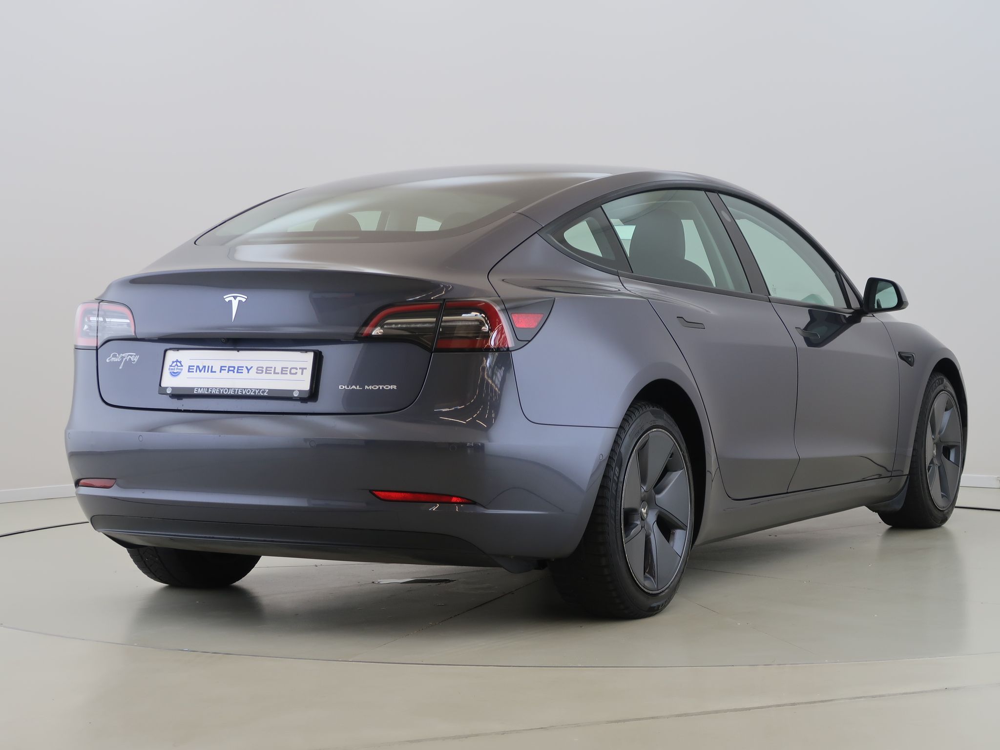 Tesla Model 3, Long Range,AWD,Dual Motor,CZ - fotka 5