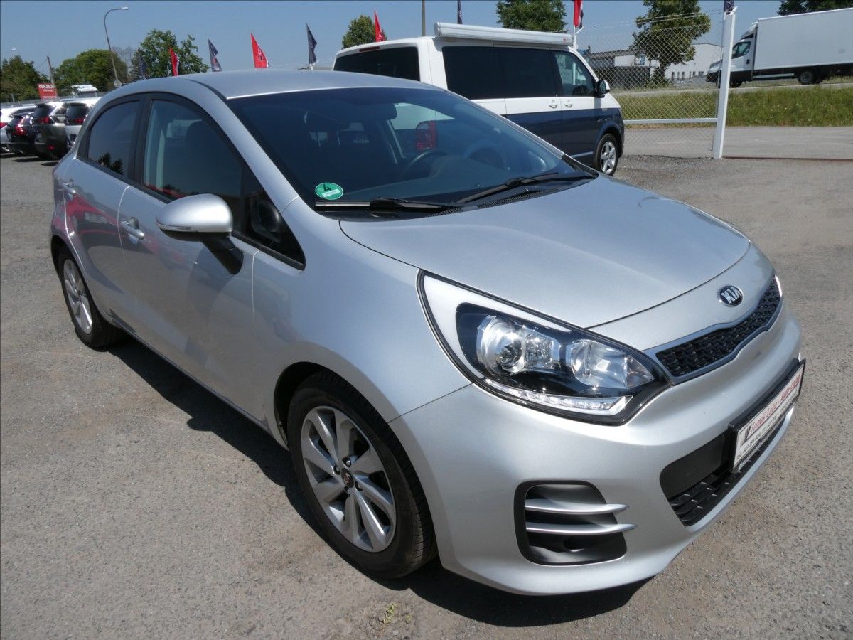 Kia Rio, 1,2 i 62kW serviska, NAVI