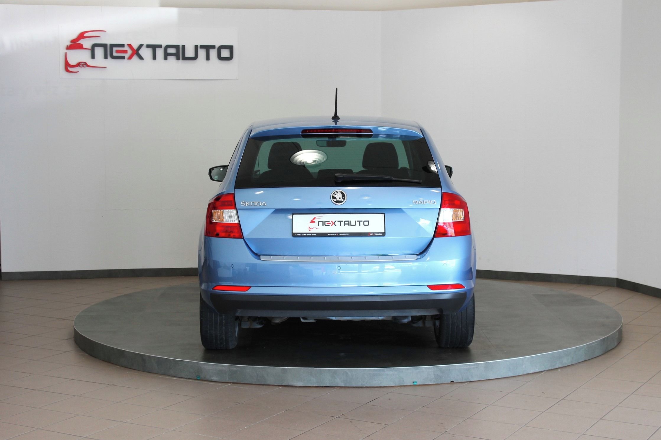 Škoda Rapid, 1.2 TSI 81kW JOY, 1.MAJITEL - fotka 4