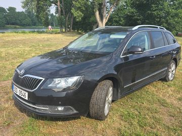 Škoda Superb 2.0 TDI DSG Eleg