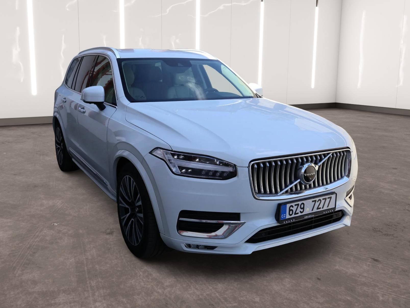 Volvo XC90, B5 AWD Inscription - fotka 5