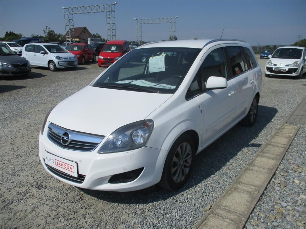 Opel Zafira, 2,2 i, klima,serv.kn,7míst, - fotka 3