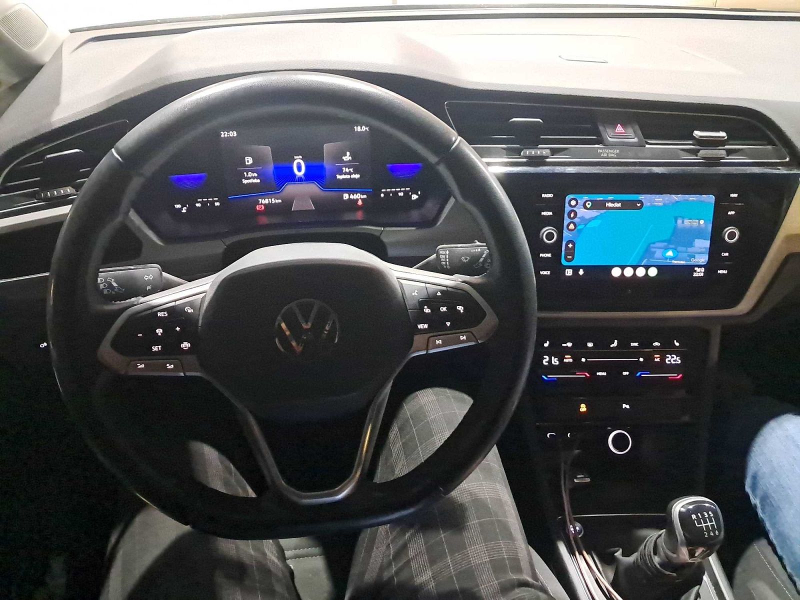 Volkswagen Touran, 1.5 TSI, Záruka, ČR,1.maj - fotka 3