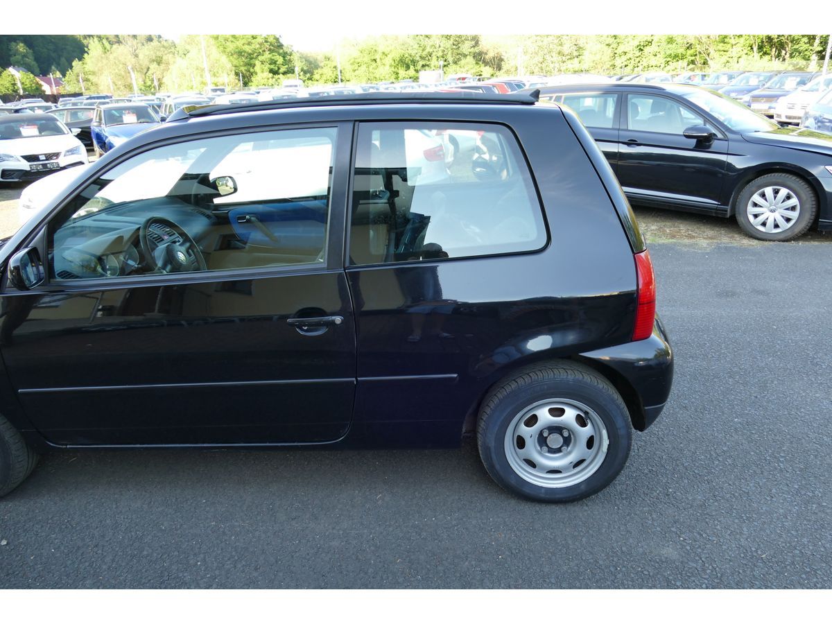 Volkswagen Lupo, 1,0 37KW - fotka 6