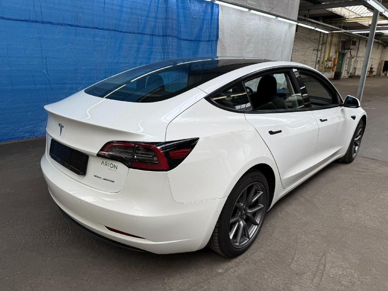 Tesla Model 3, AWD Long Range    PŘIPRAVUJEME - fotka 4