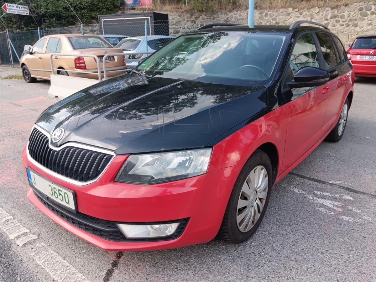 Škoda Octavia, 2,0 TDi kombi  Ambition - fotka 3