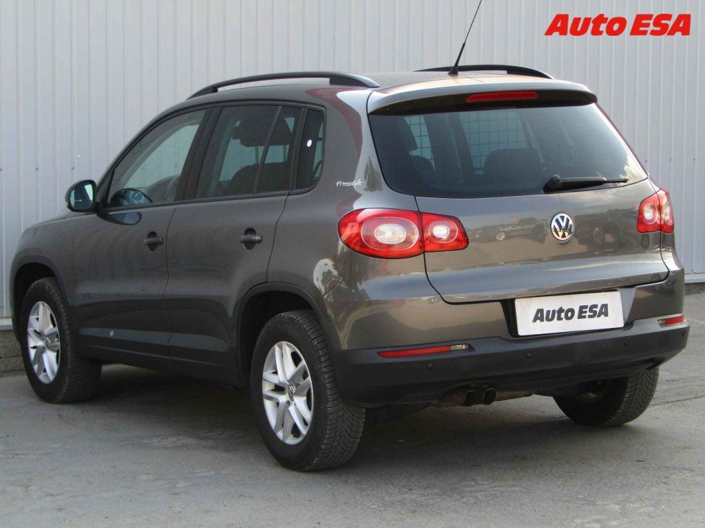 Volkswagen Tiguan, 1.4 TSi,+kola - fotka 6