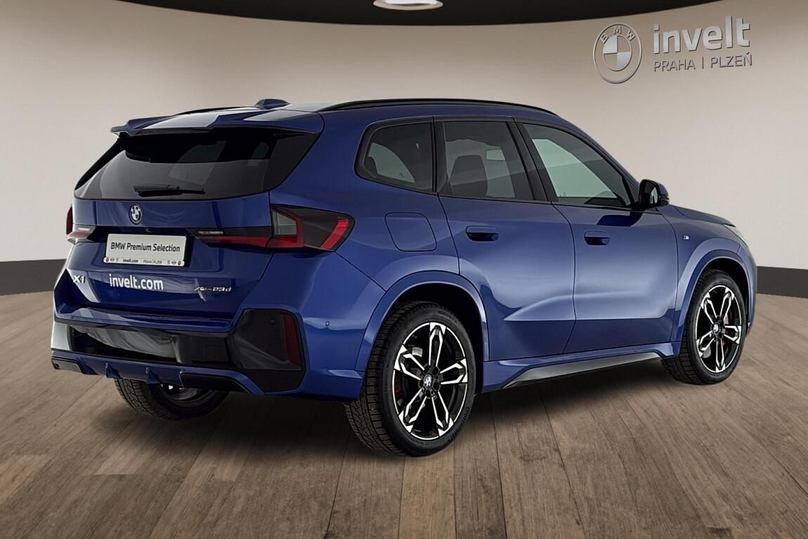BMW X1, xDrive23d - fotka 3