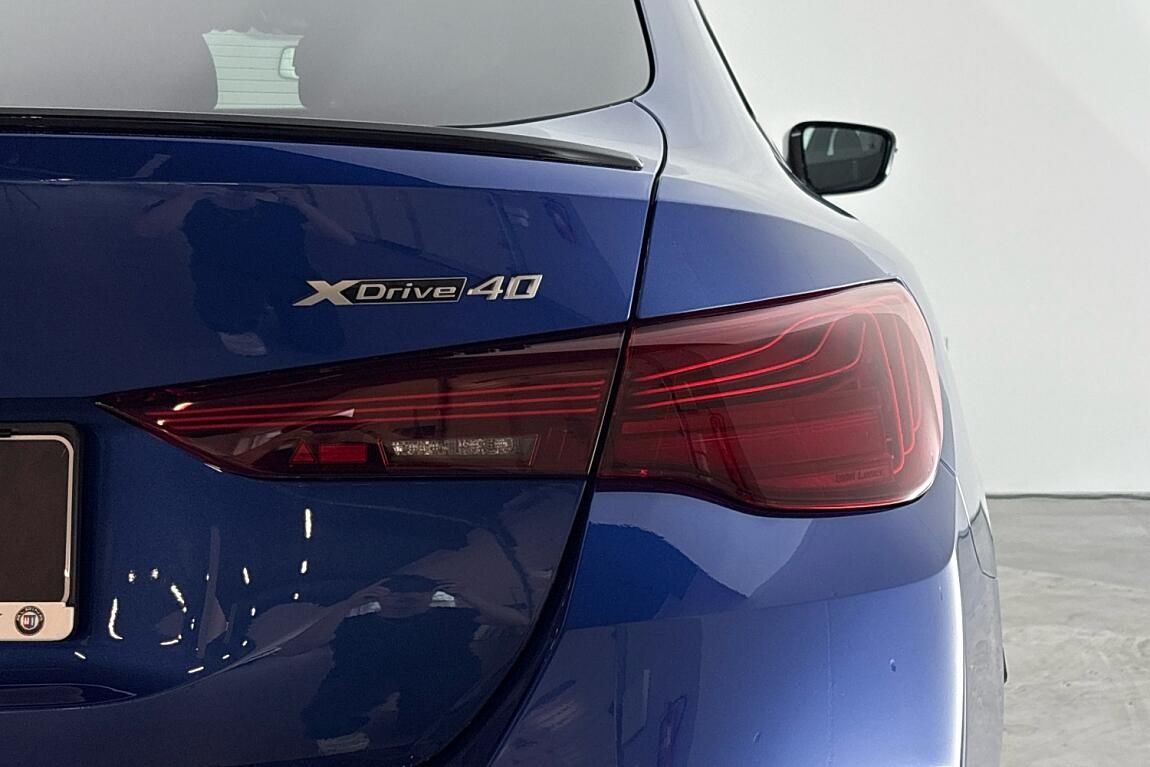 BMW i4, xDrive40 - fotka 5