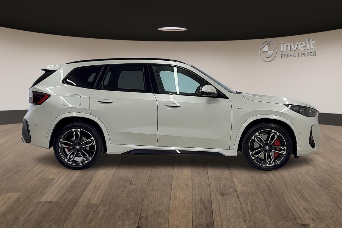 BMW X1, xDrive23d - fotka 2