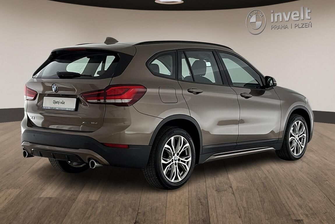 BMW X1, xDrive18d - fotka 3