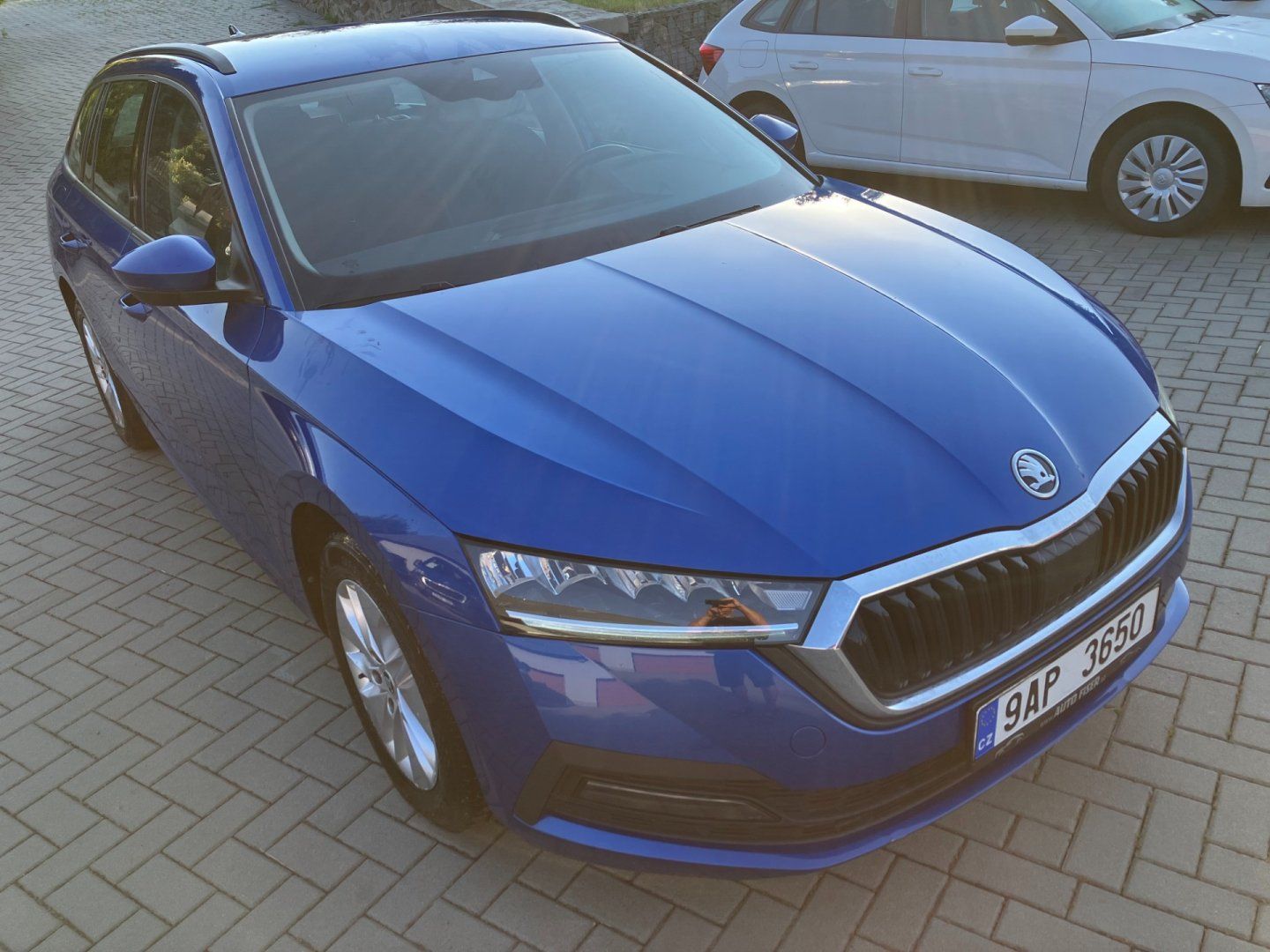 Škoda Octavia, 2.0TDI AMBITION PLUS NOVÉ ČR