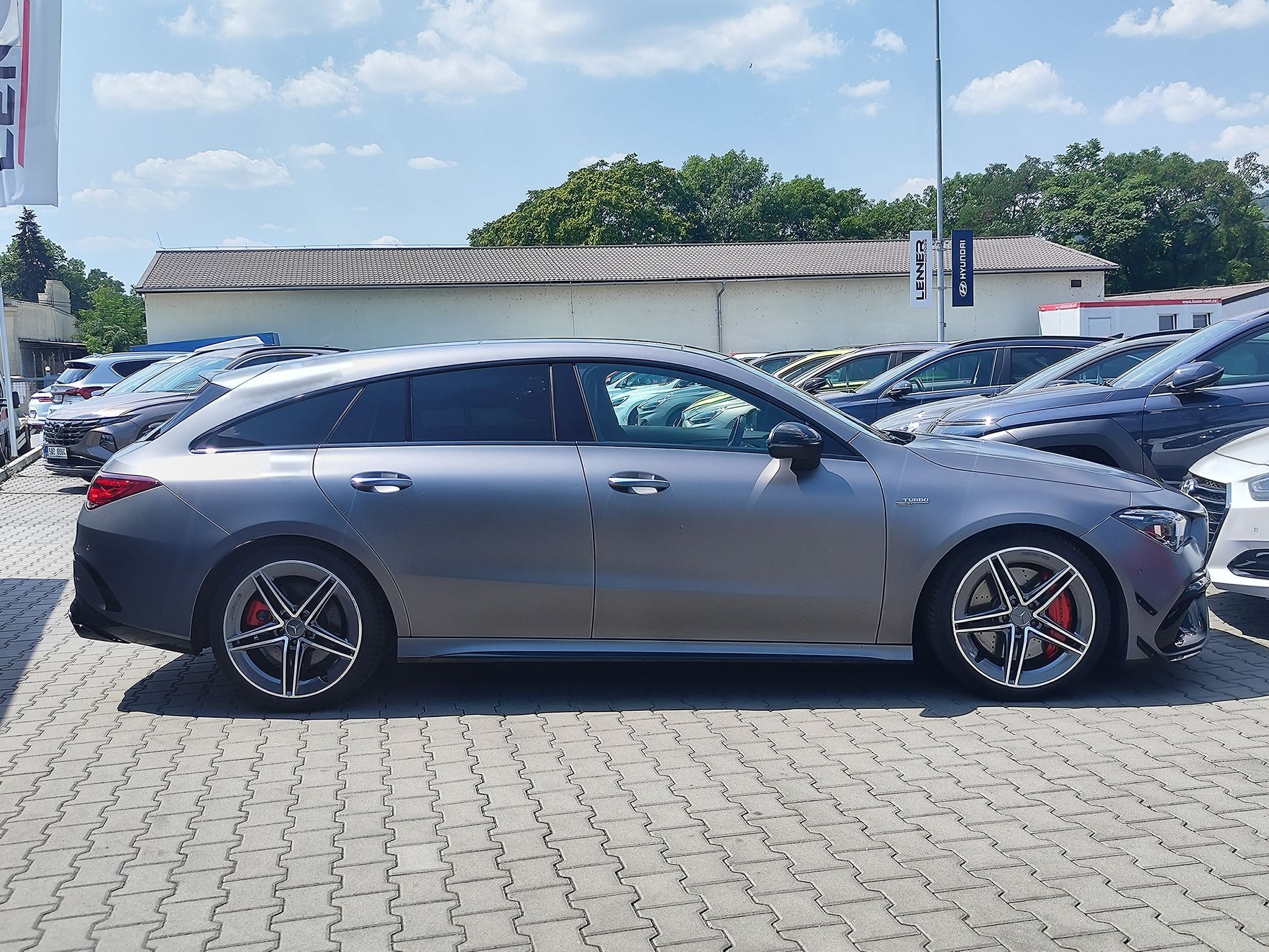 Mercedes-Benz CLA, AMG 45S 4Matic Shooting Brake - fotka 4