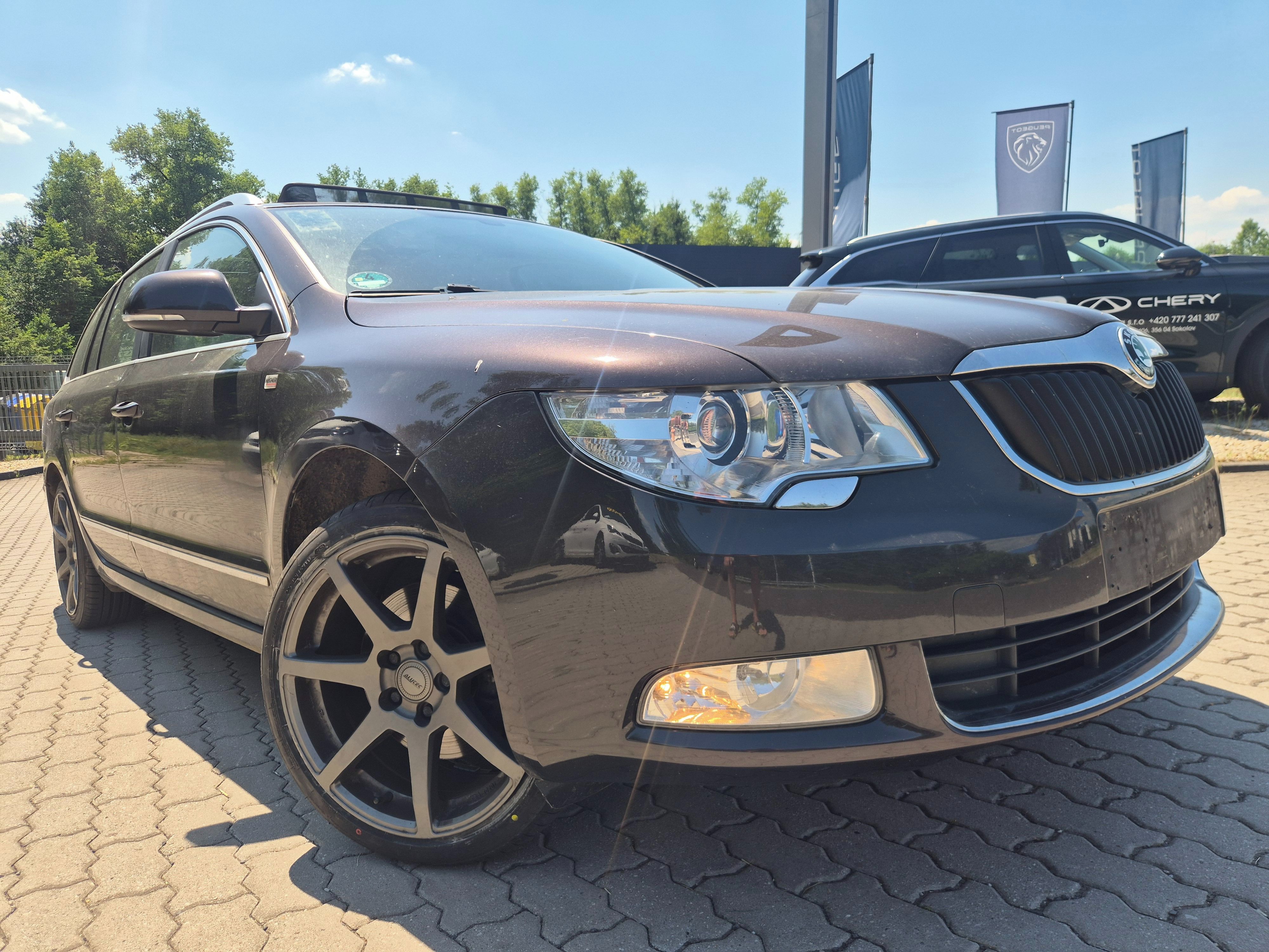 Škoda Superb, 1 maj.plný servis ZÁRUKA 1 ROK - fotka 2