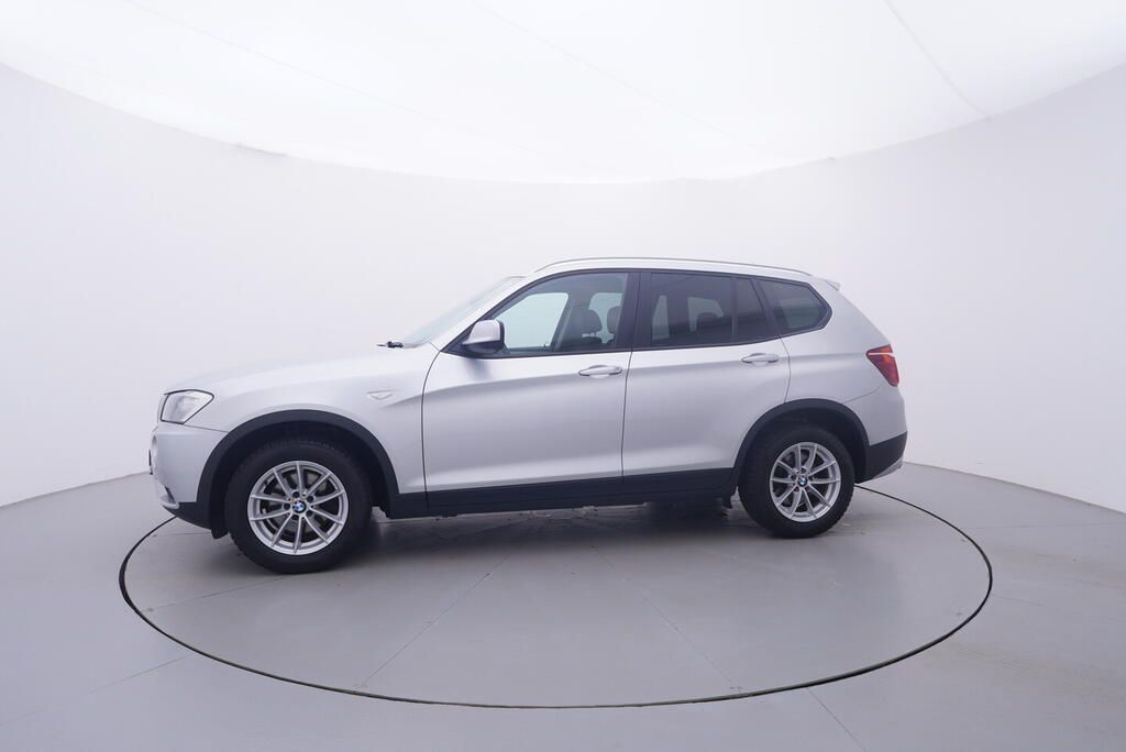 BMW X3, 2.0 2.0D 135 kW - fotka 2