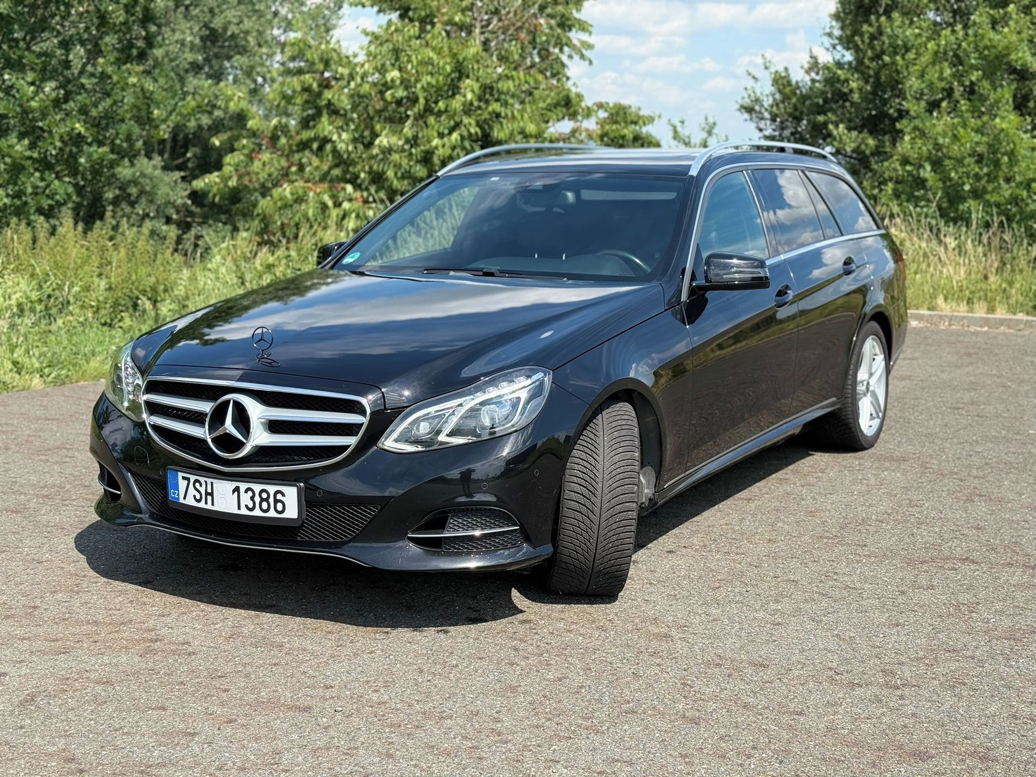 Mercedes-Benz Třídy E, MB Servis, nebourané