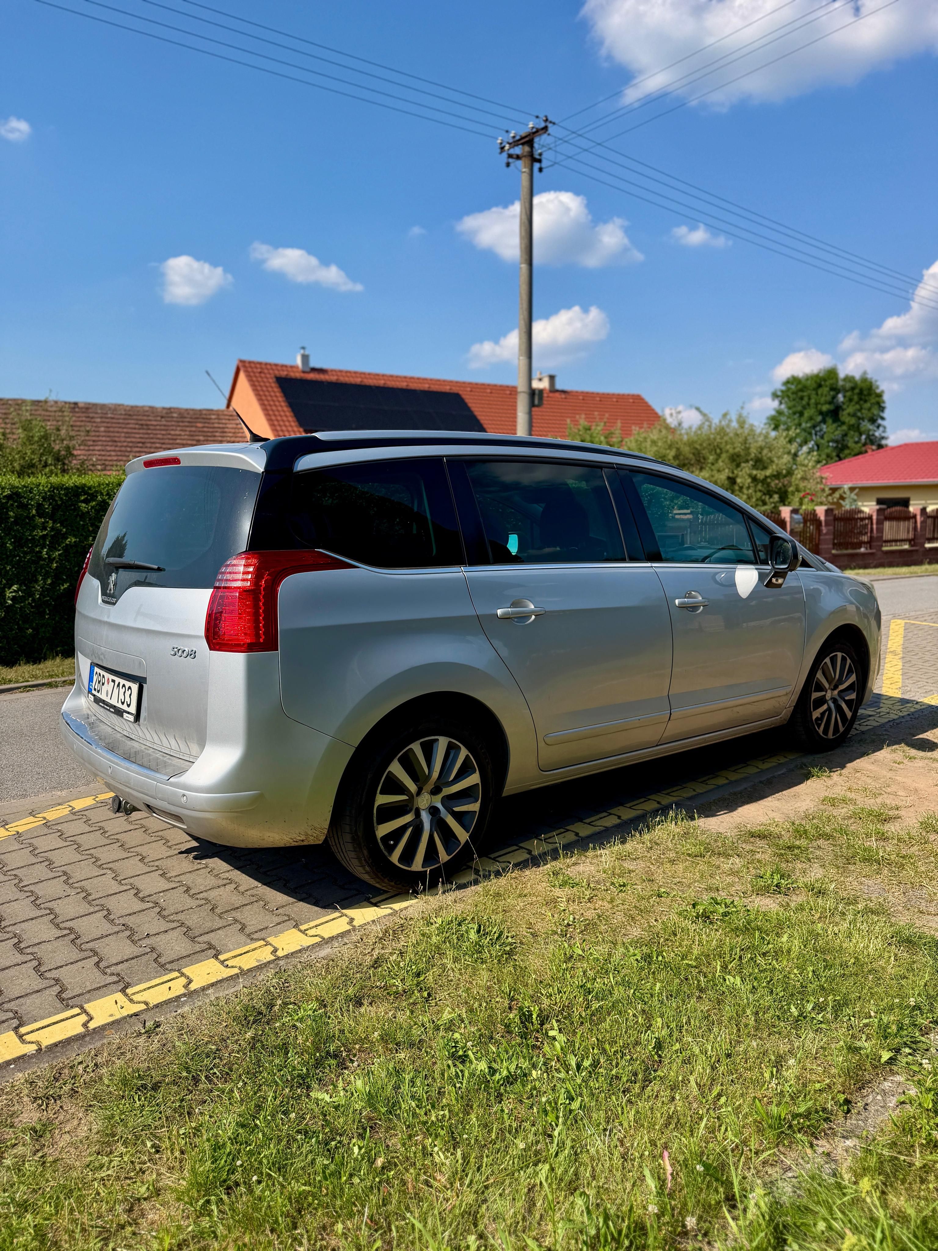 Peugeot 5008, 2.0HDi Automat komplet servis - fotka 6
