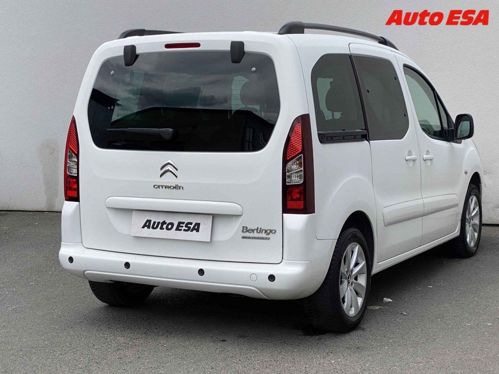 Citroën Berlingo, 1.2T,navi - fotka 4
