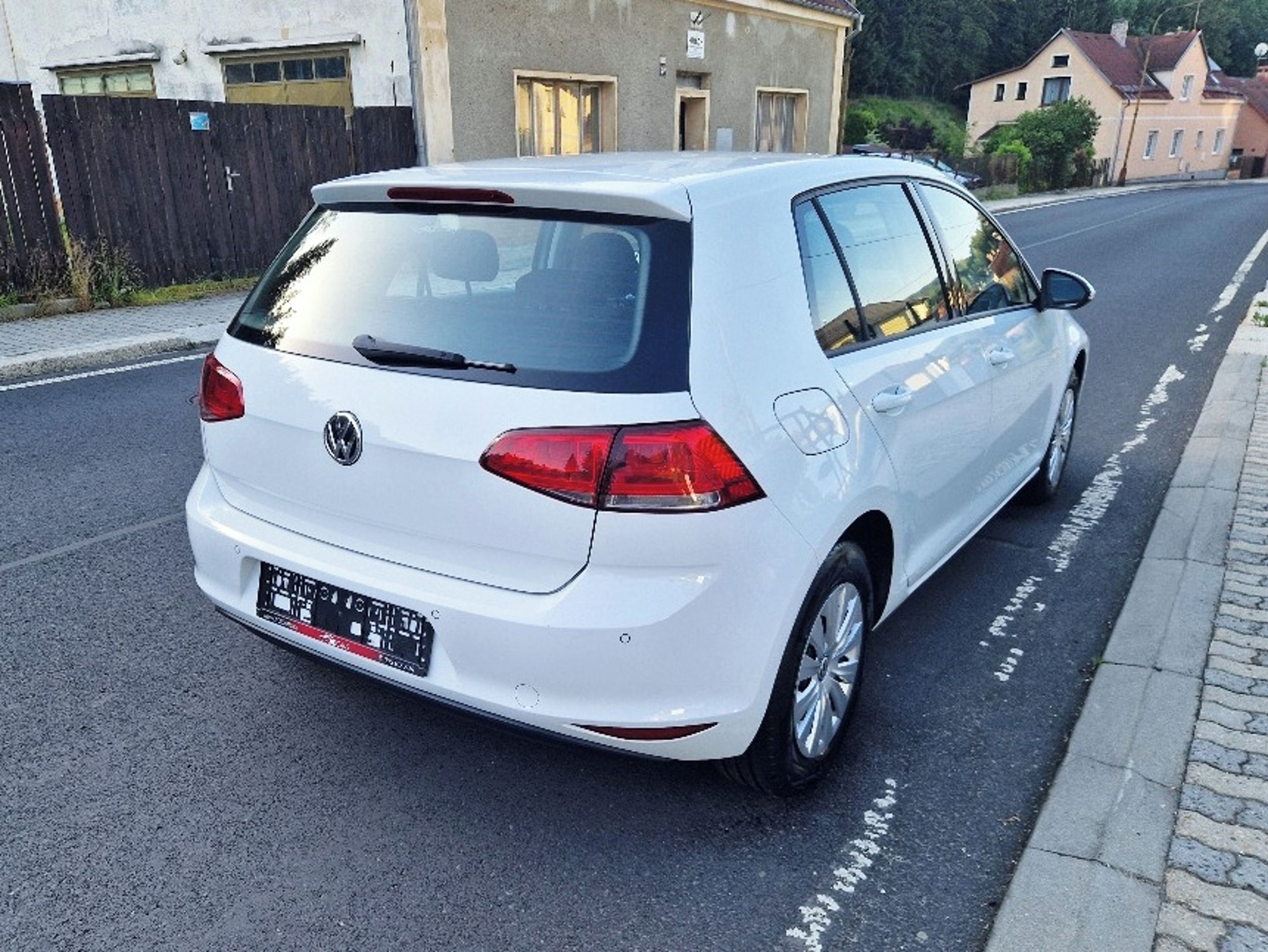 Volkswagen Golf, 1.2 TSi (63 kW), 83 tis. km - fotka 4