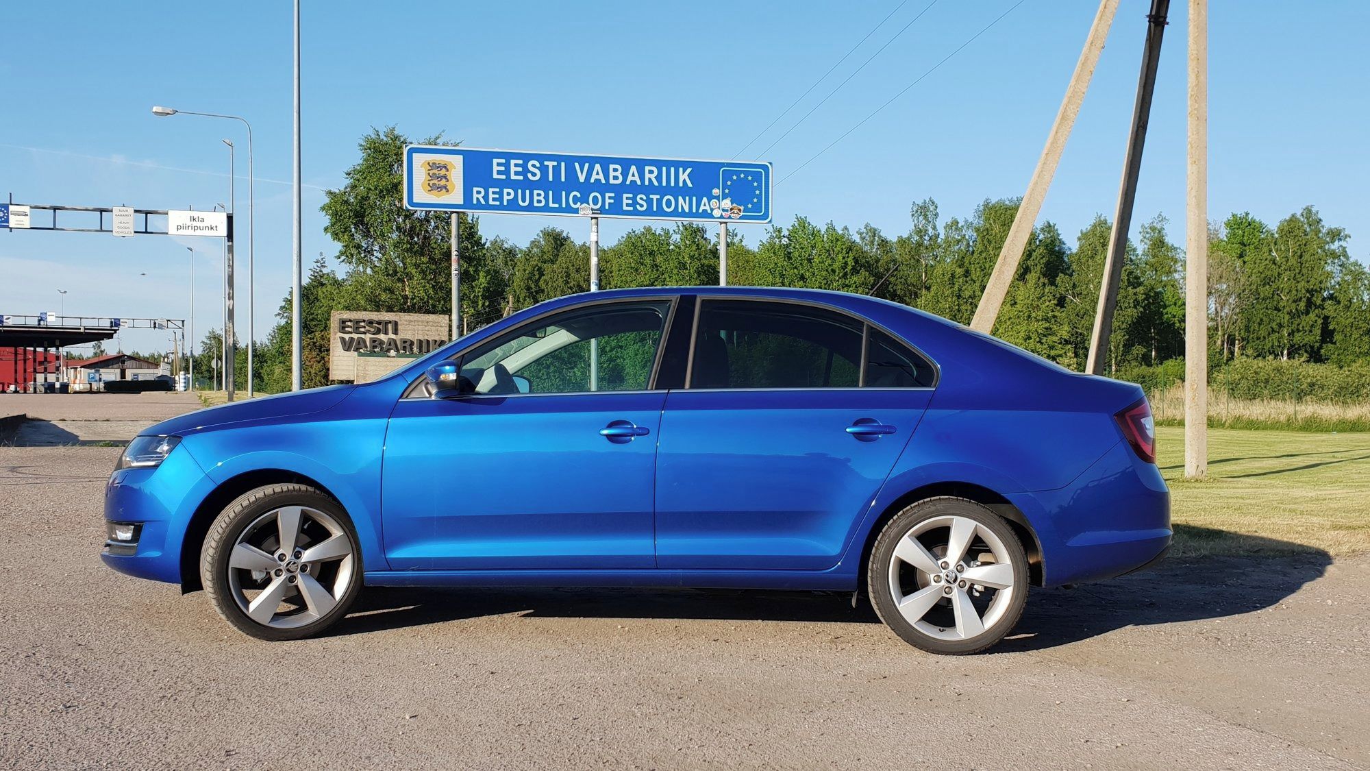 Škoda Rapid, 1,6 TDI 85kW modrá met. - fotka 3