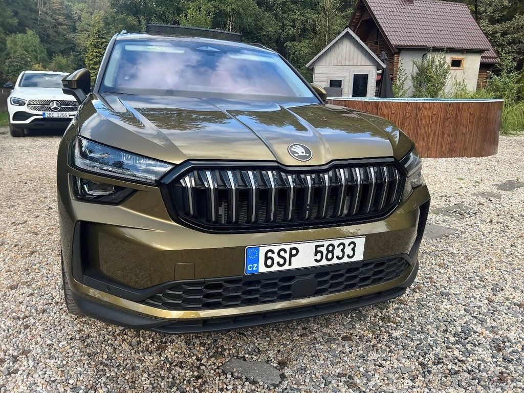 Škoda Kodiaq, 2.0TDI 4x4 EXCLUSIVE SELECTION - fotka 6