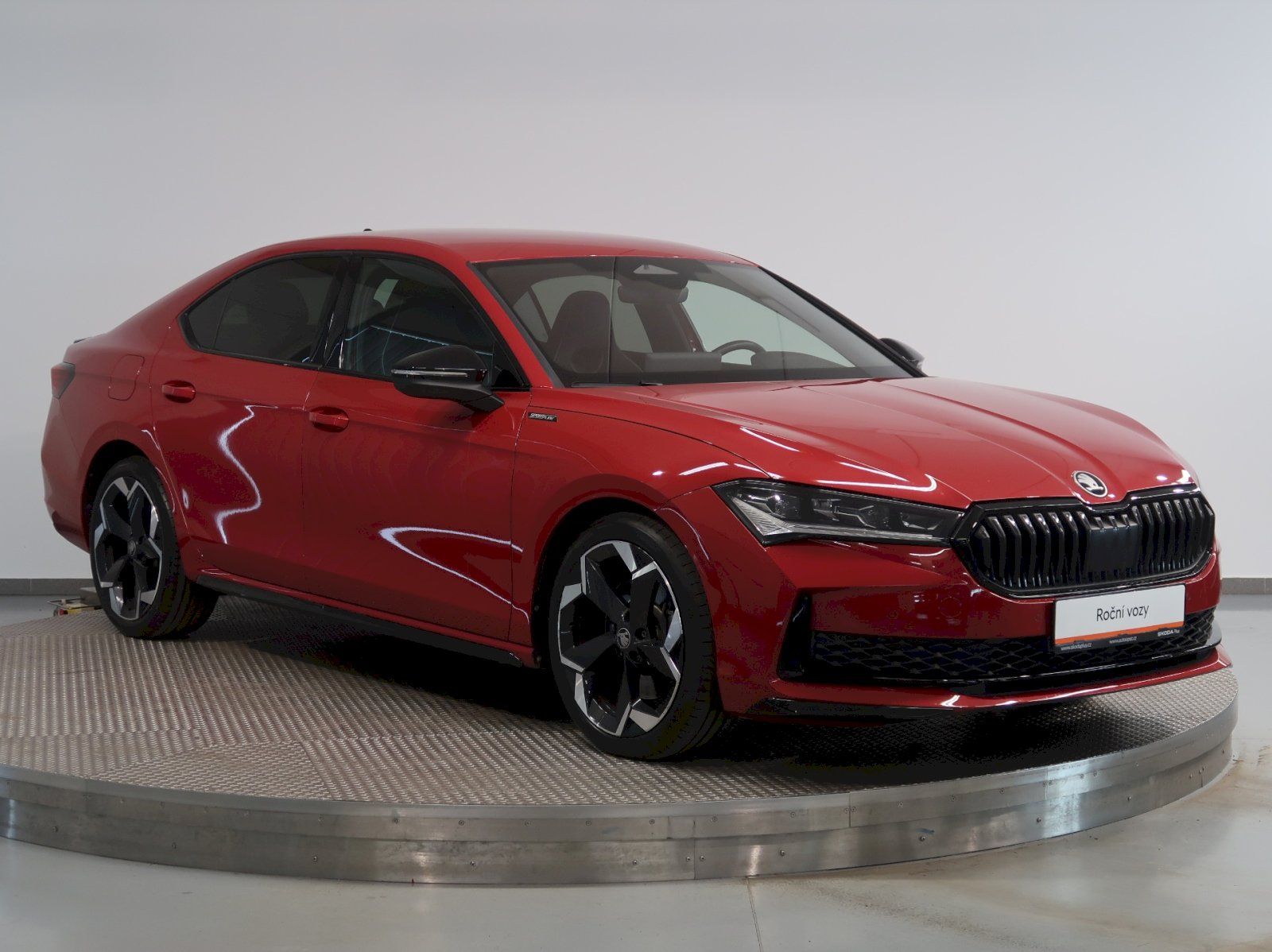 Škoda Superb, SPORTLINE 2.0TSI 195KW 4x4 DSG - fotka 6