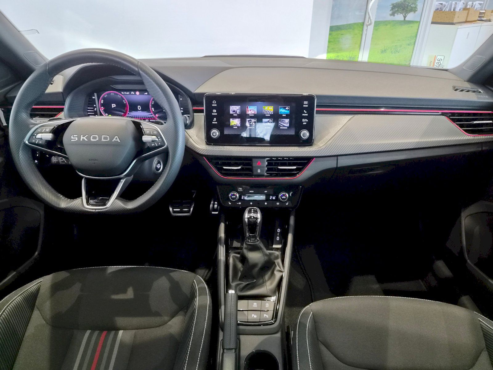 Škoda Kamiq, DSG 1,0 TSI / 85 kW Monte Carl - fotka 5