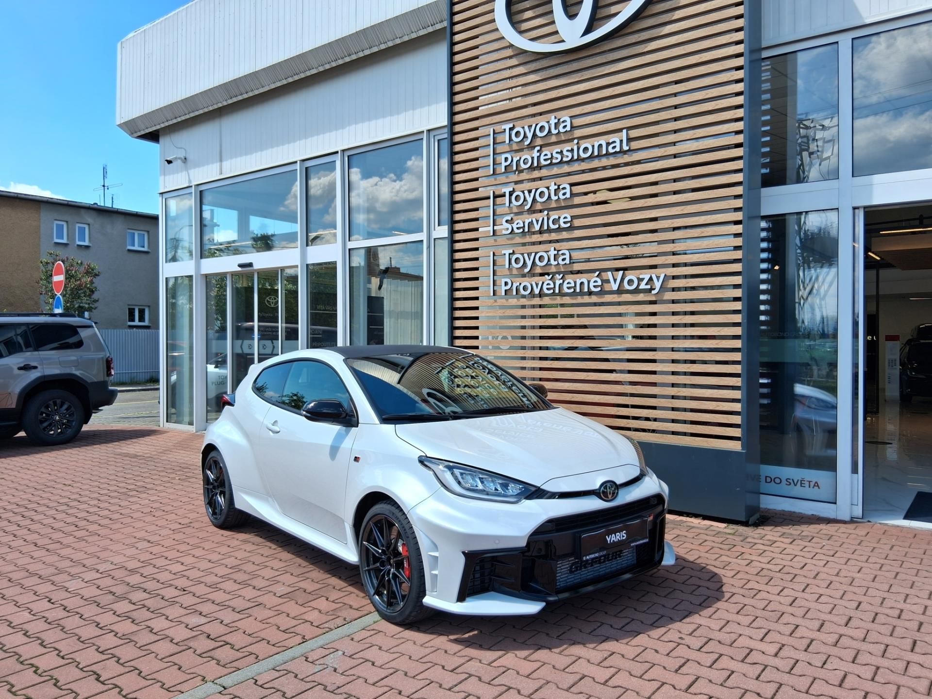 Toyota GR Yaris, 1,6 TURBO 4X4 8AT DYNAMIC + VI