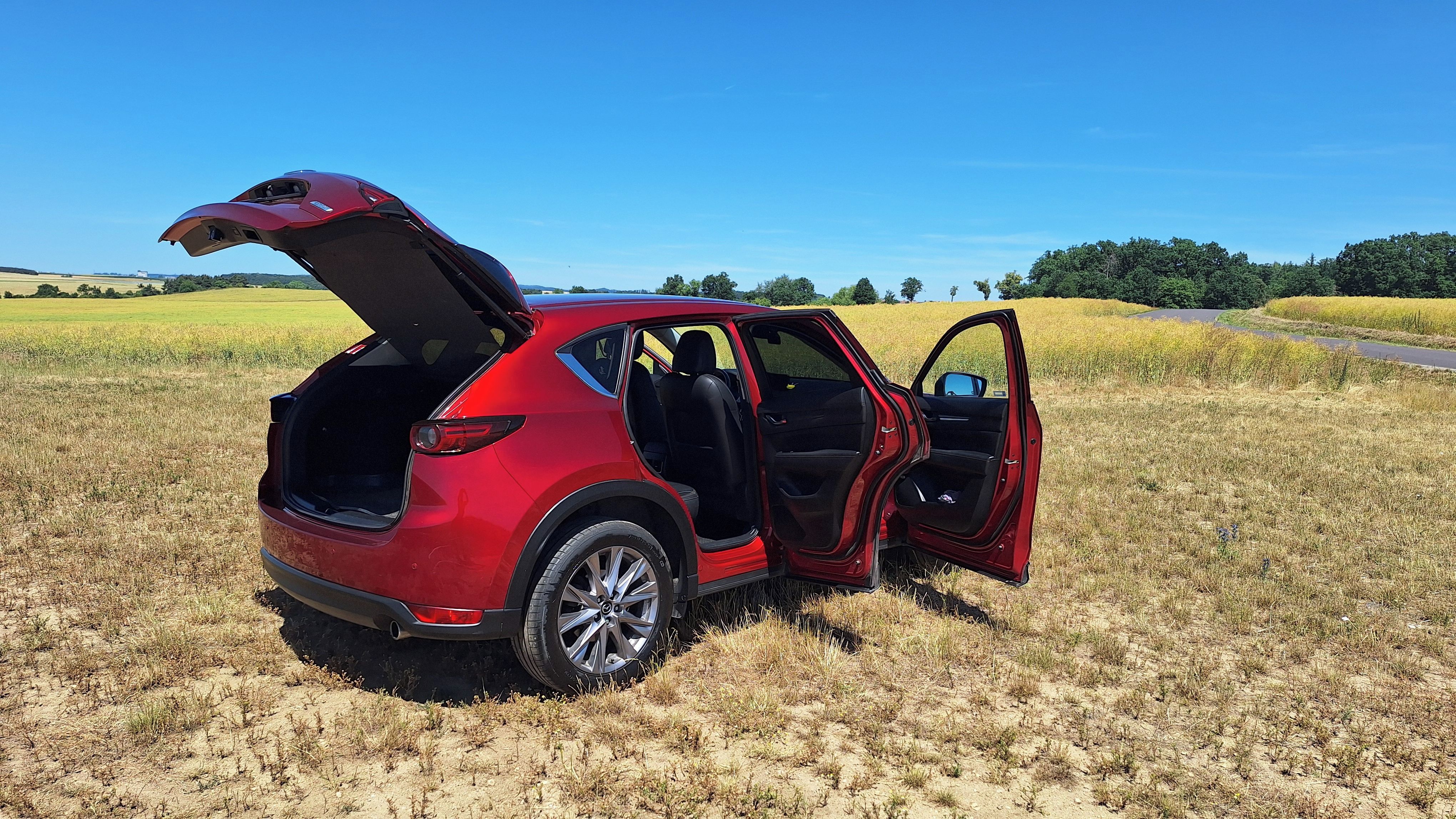 Mazda CX-5, Prodám pěkné SUV Mazda CX 5 - fotka 4
